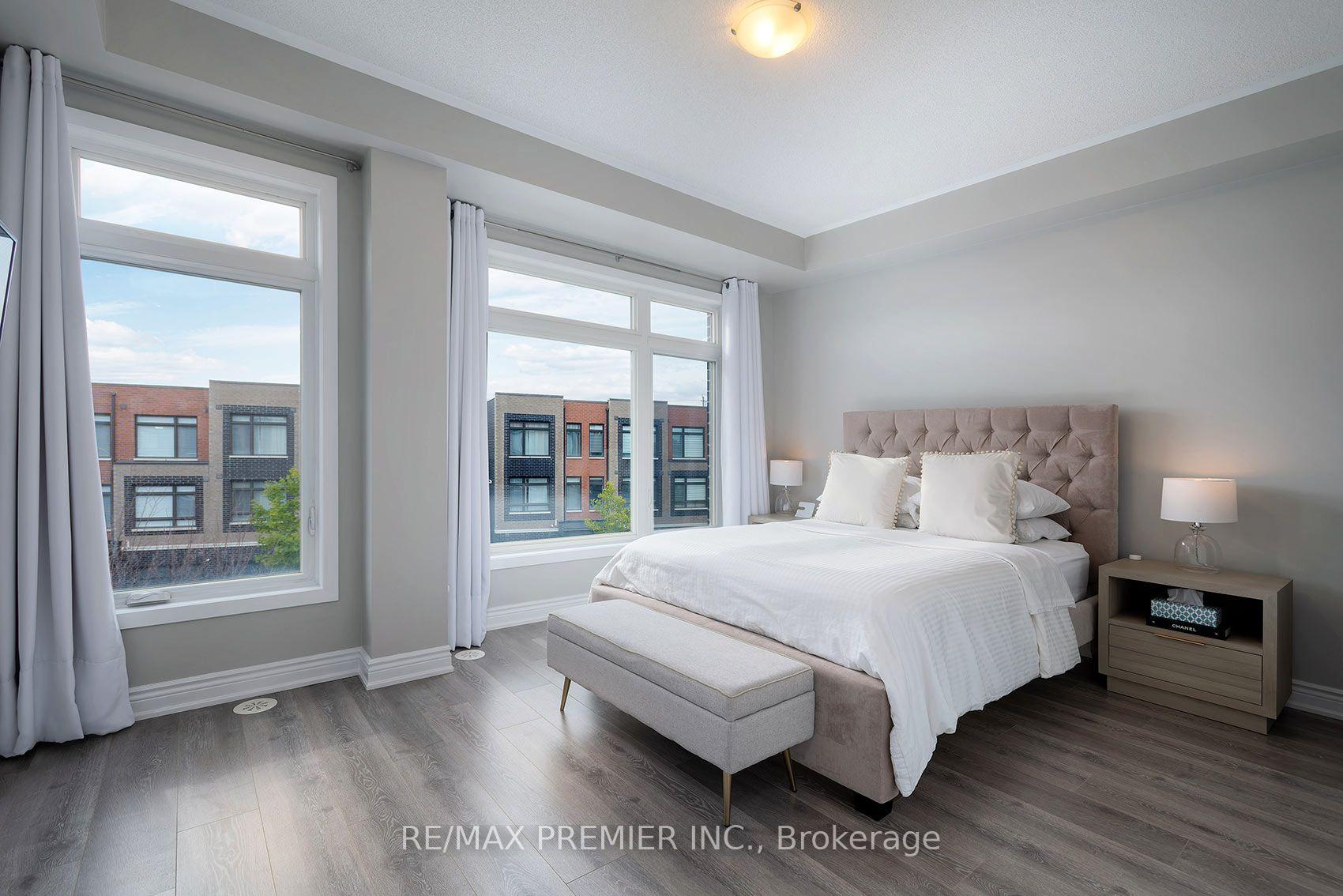 Photo 16 of 34 Dalhousie Street, Vaughan, Vaughan Grove — HOMEH