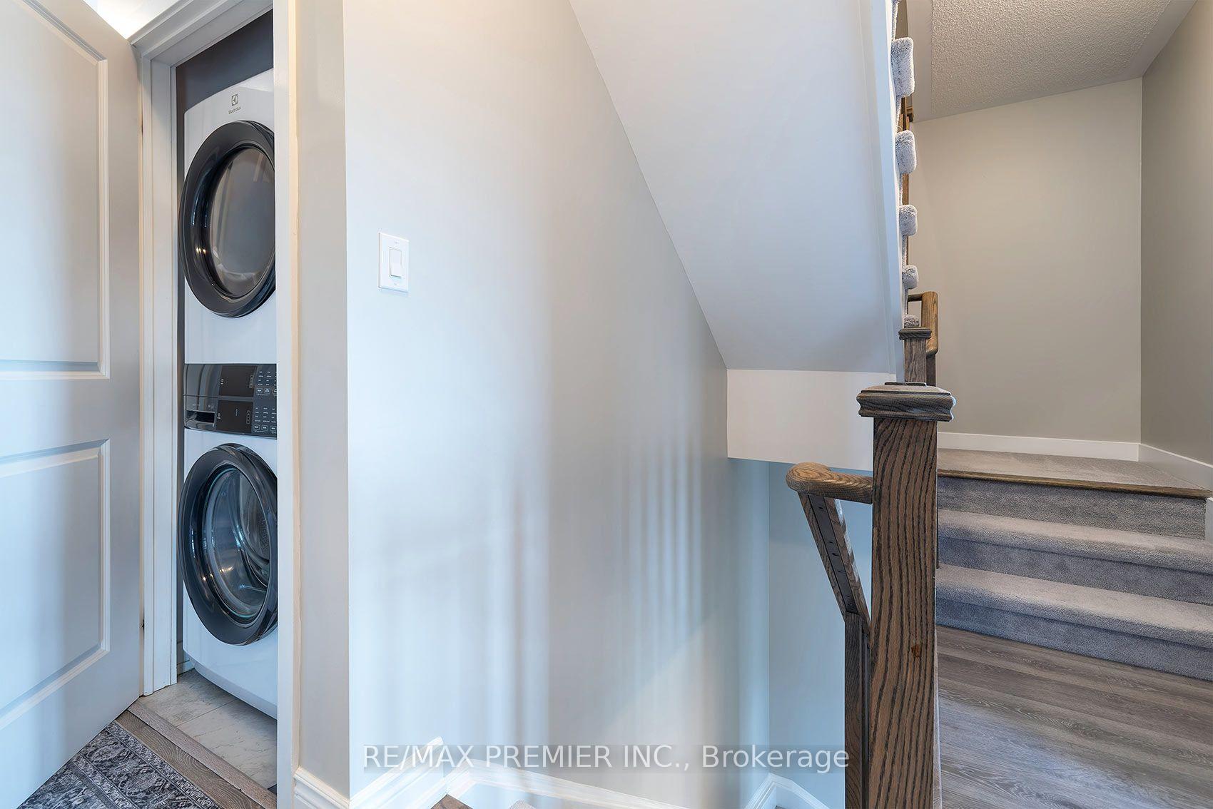 Photo 26 of 34 Dalhousie Street, Vaughan, Vaughan Grove — HOMEH
