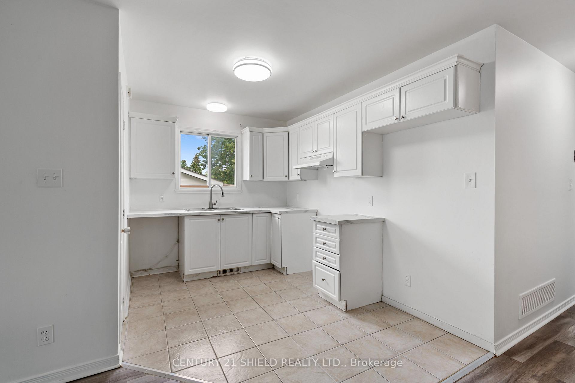 Photo 9 of 1011 Adolphus Street, Cornwall, Cornwall — HOMEH