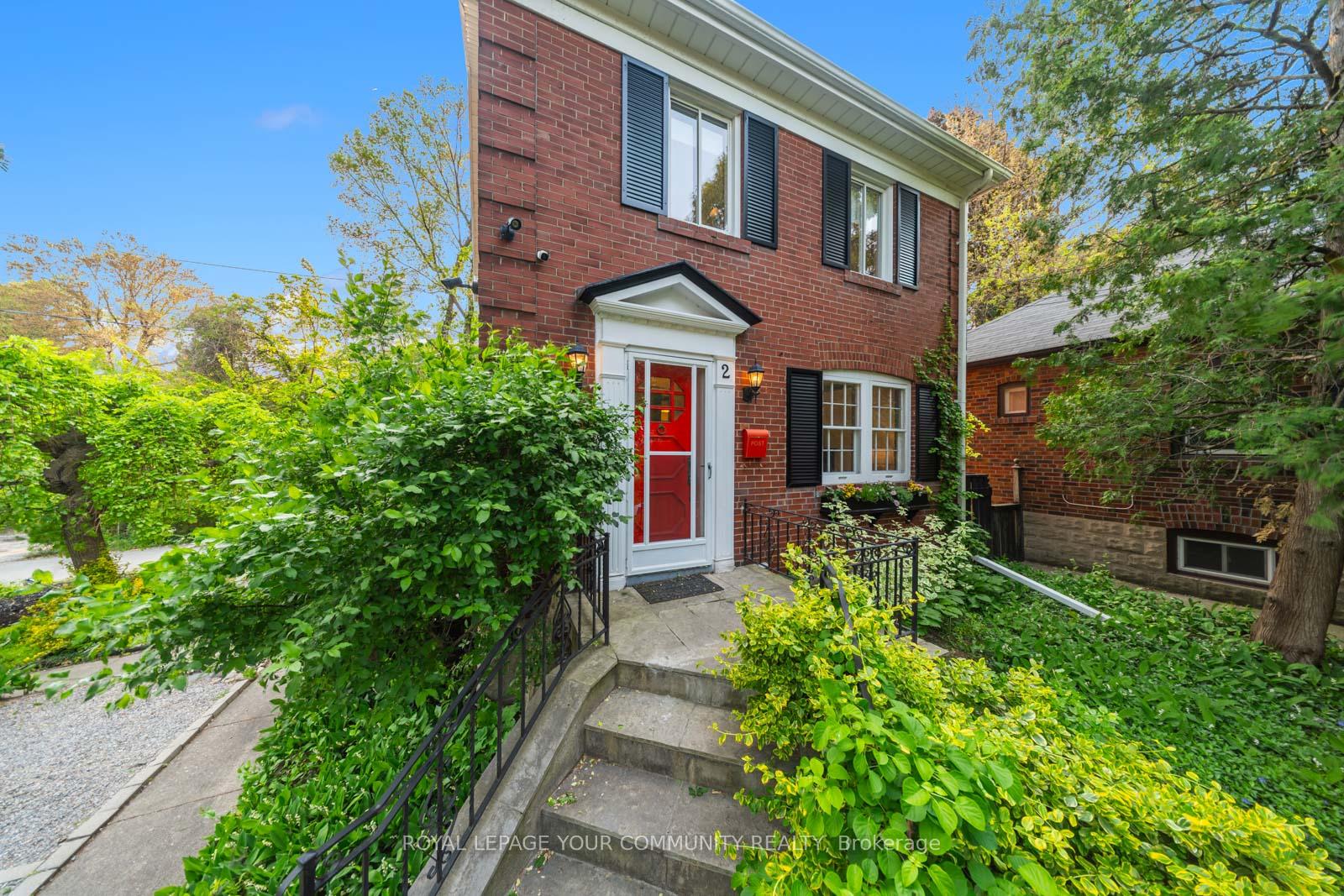 Photo 2 of 2 Four Oaks Gate, Toronto, East York — HOMEH