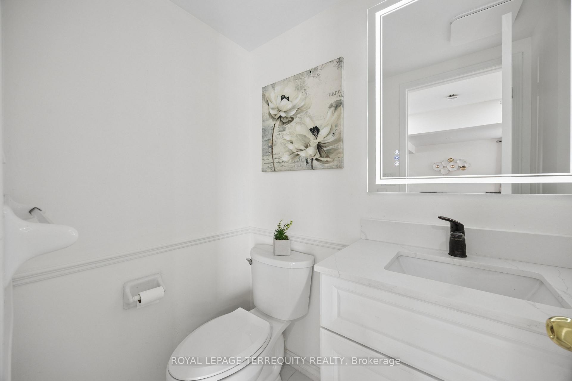 Photo 4 of 7339 Black Walnut Trail, Mississauga, Lisgar — HOMEH
