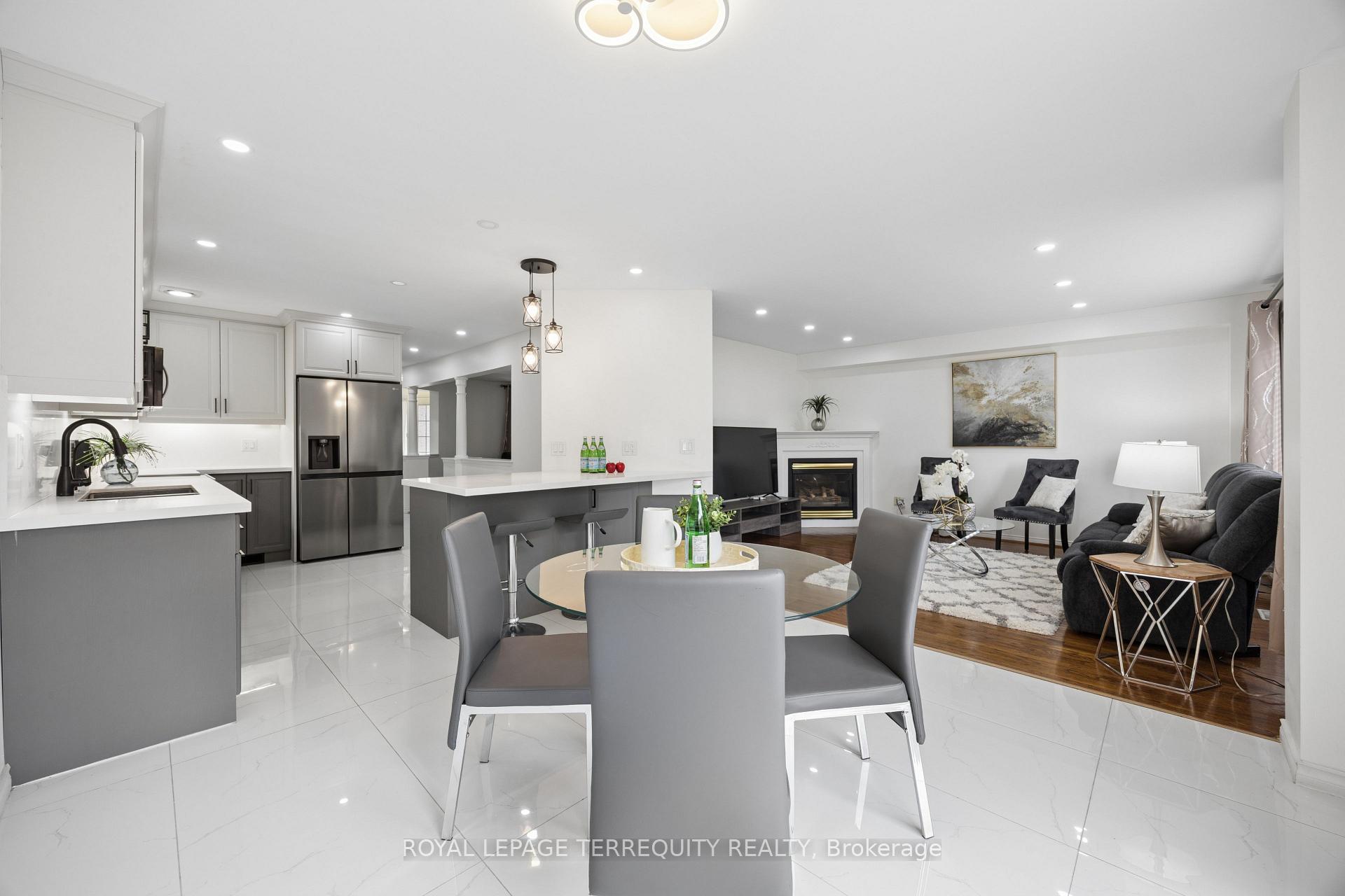 Photo 11 of 7339 Black Walnut Trail, Mississauga, Lisgar — HOMEH