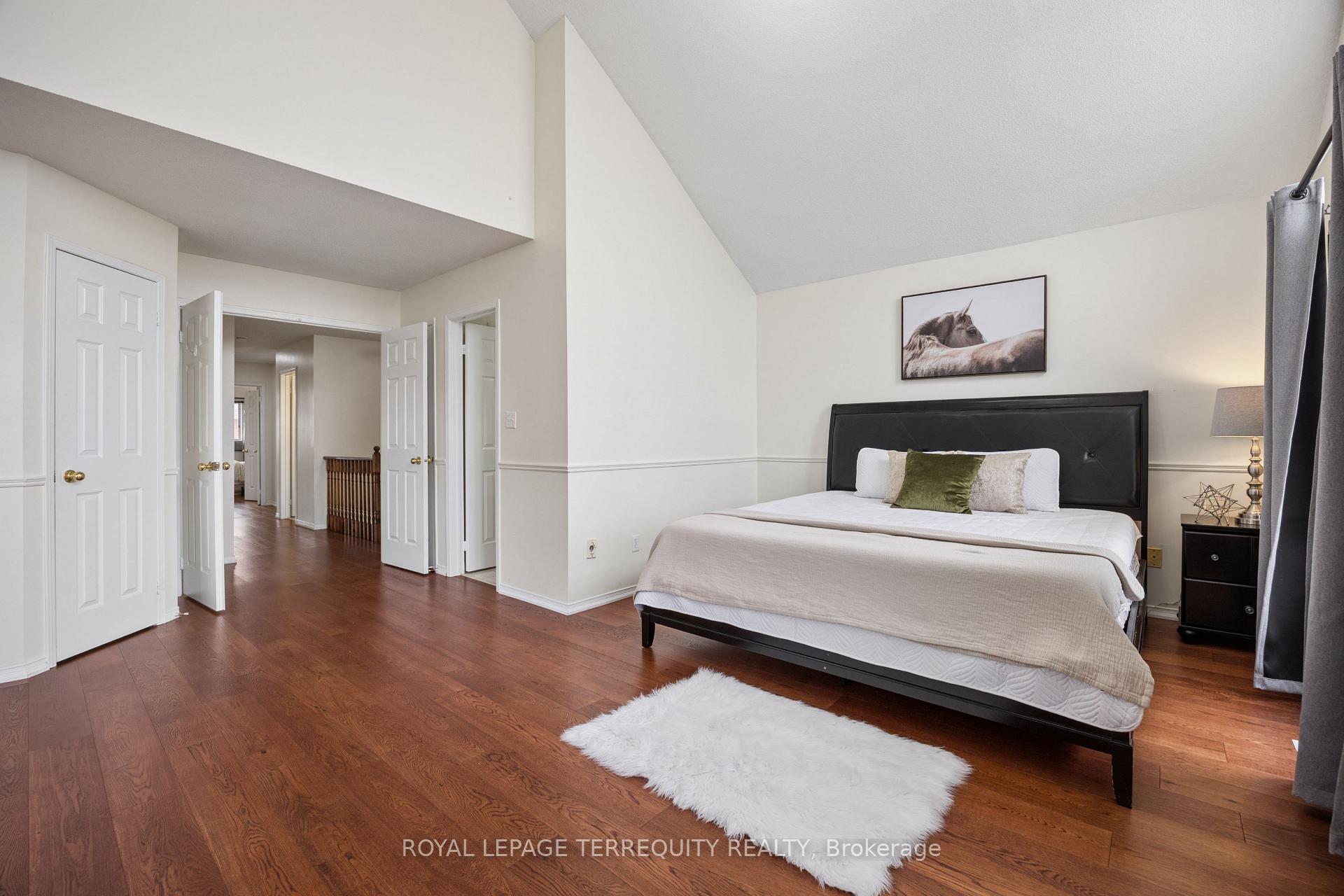 Photo 16 of 7339 Black Walnut Trail, Mississauga, Lisgar — HOMEH