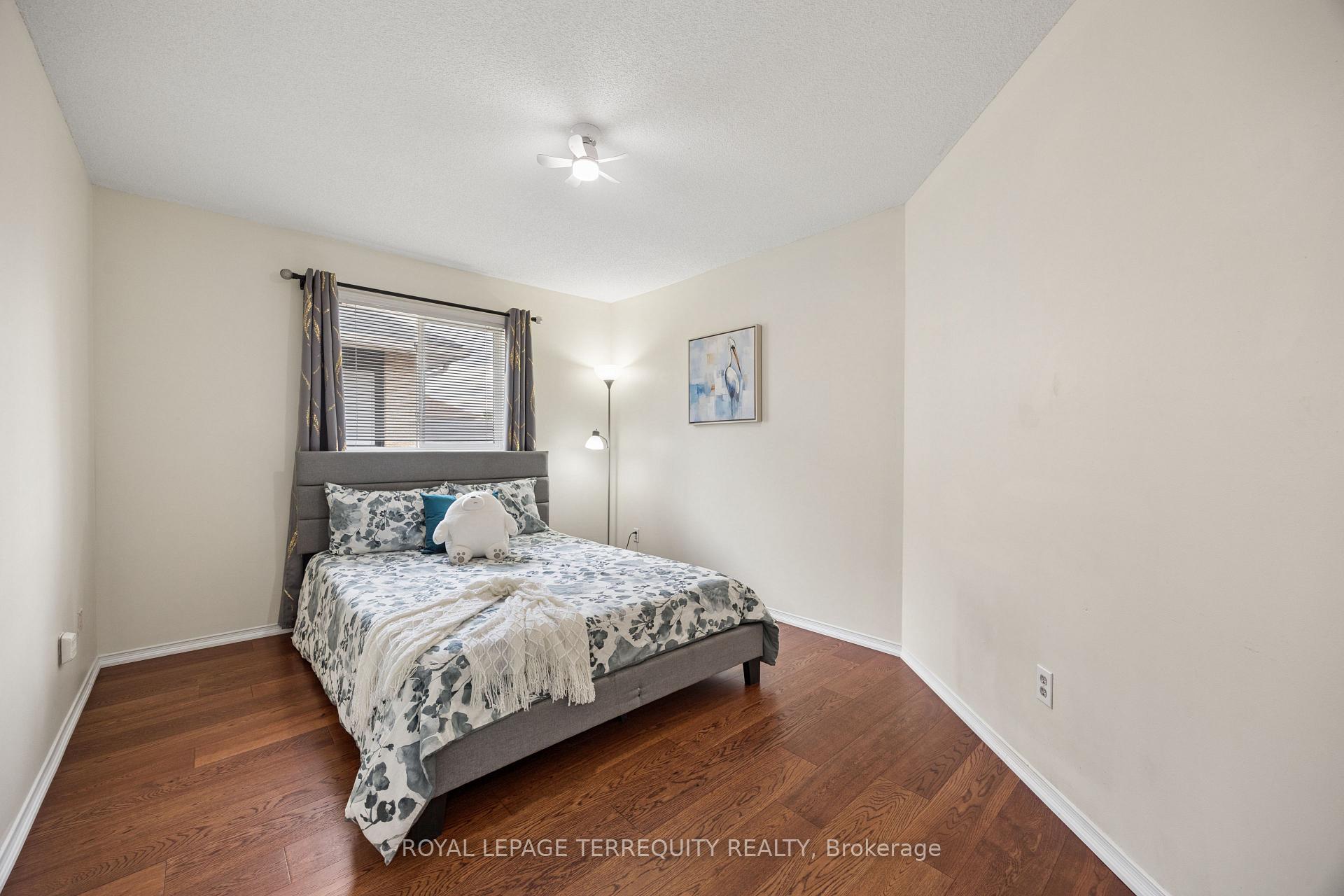 Photo 21 of 7339 Black Walnut Trail, Mississauga, Lisgar — HOMEH