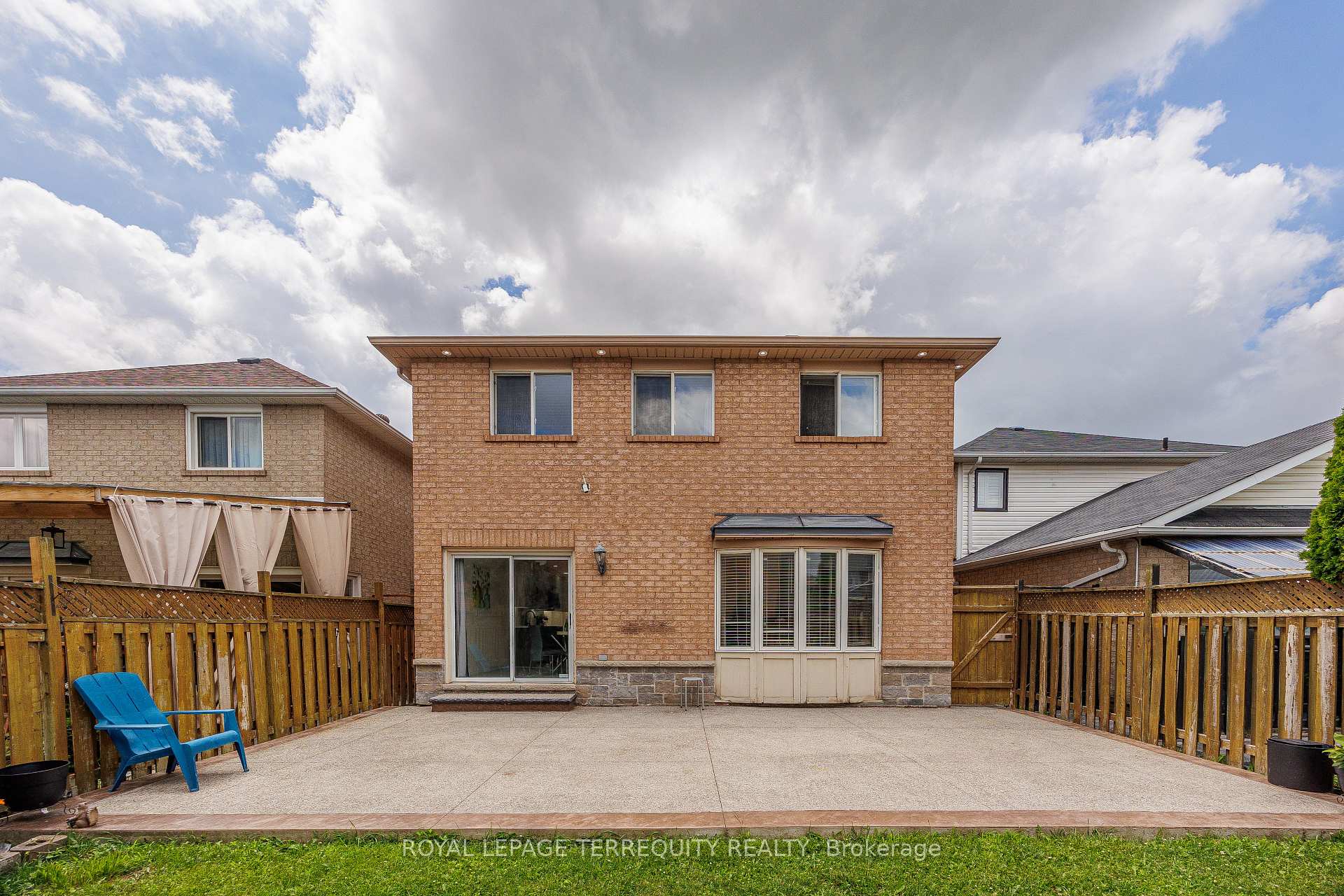 Photo 34 of 7339 Black Walnut Trail, Mississauga, Lisgar — HOMEH