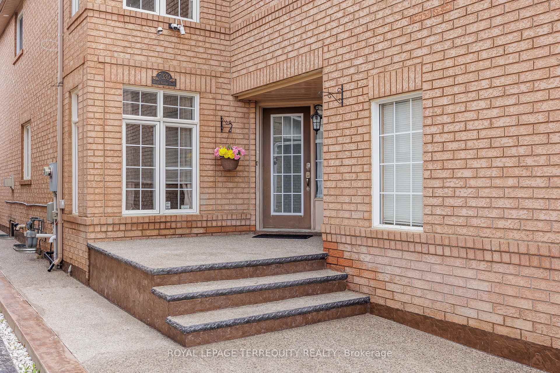 Photo 42 of 7339 Black Walnut Trail, Mississauga, Lisgar — HOMEH