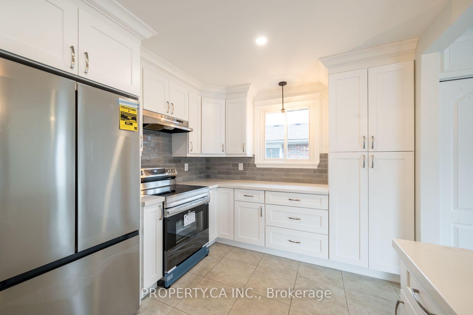 Photo 11 of 24 Thorncrest Road, Barrie, Allandale Heights — HOMEH