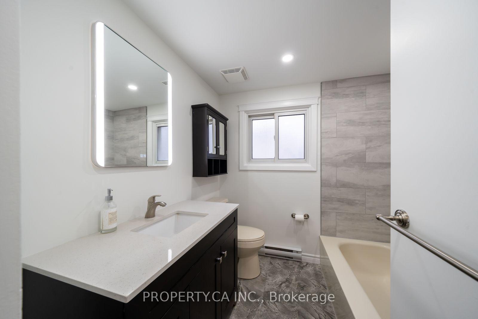 Photo 20 of 24 Thorncrest Road, Barrie, Allandale Heights — HOMEH