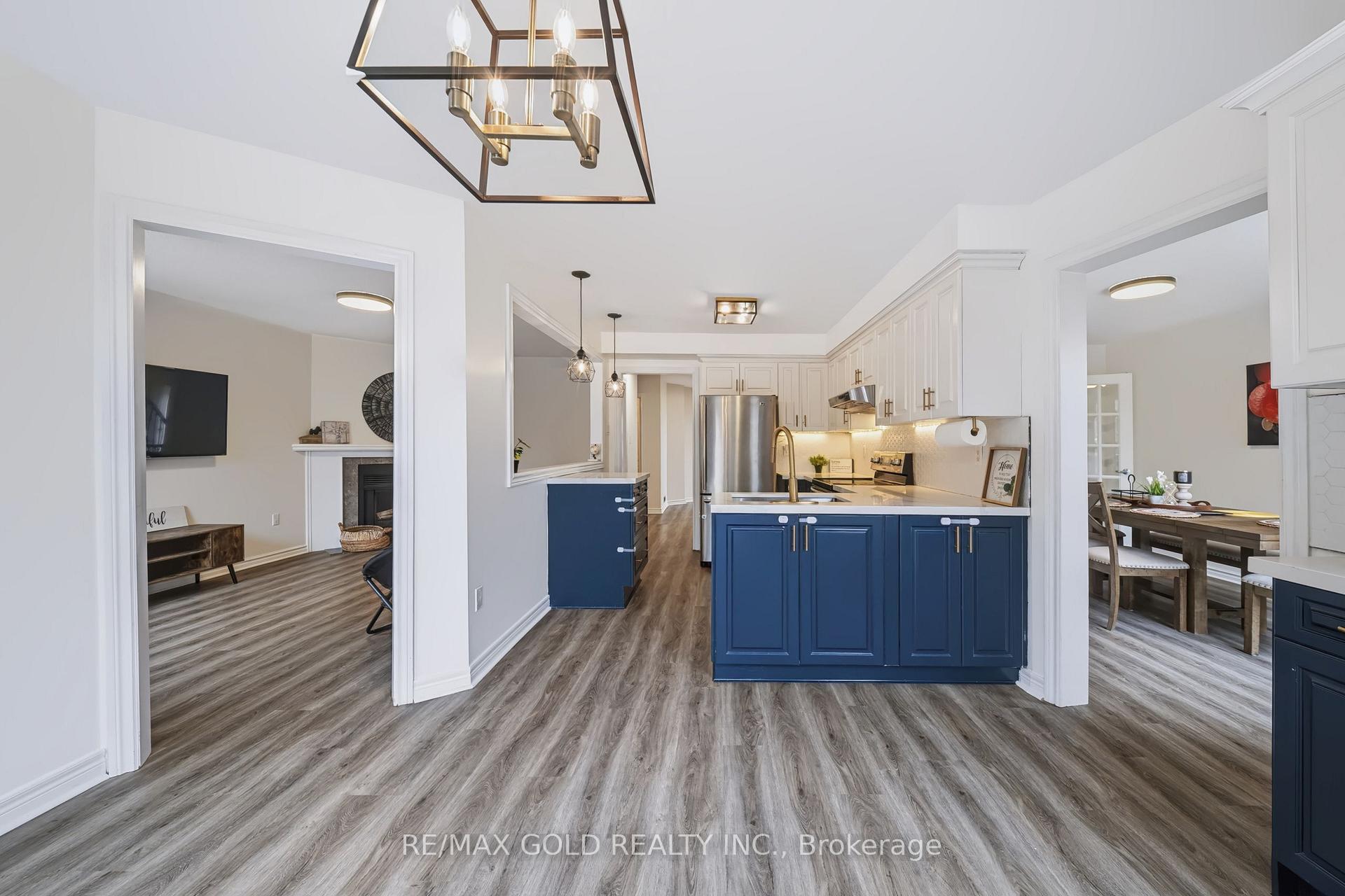 Photo 11 of 43 Golden Meadow Road, Barrie, Bayshore — HOMEH