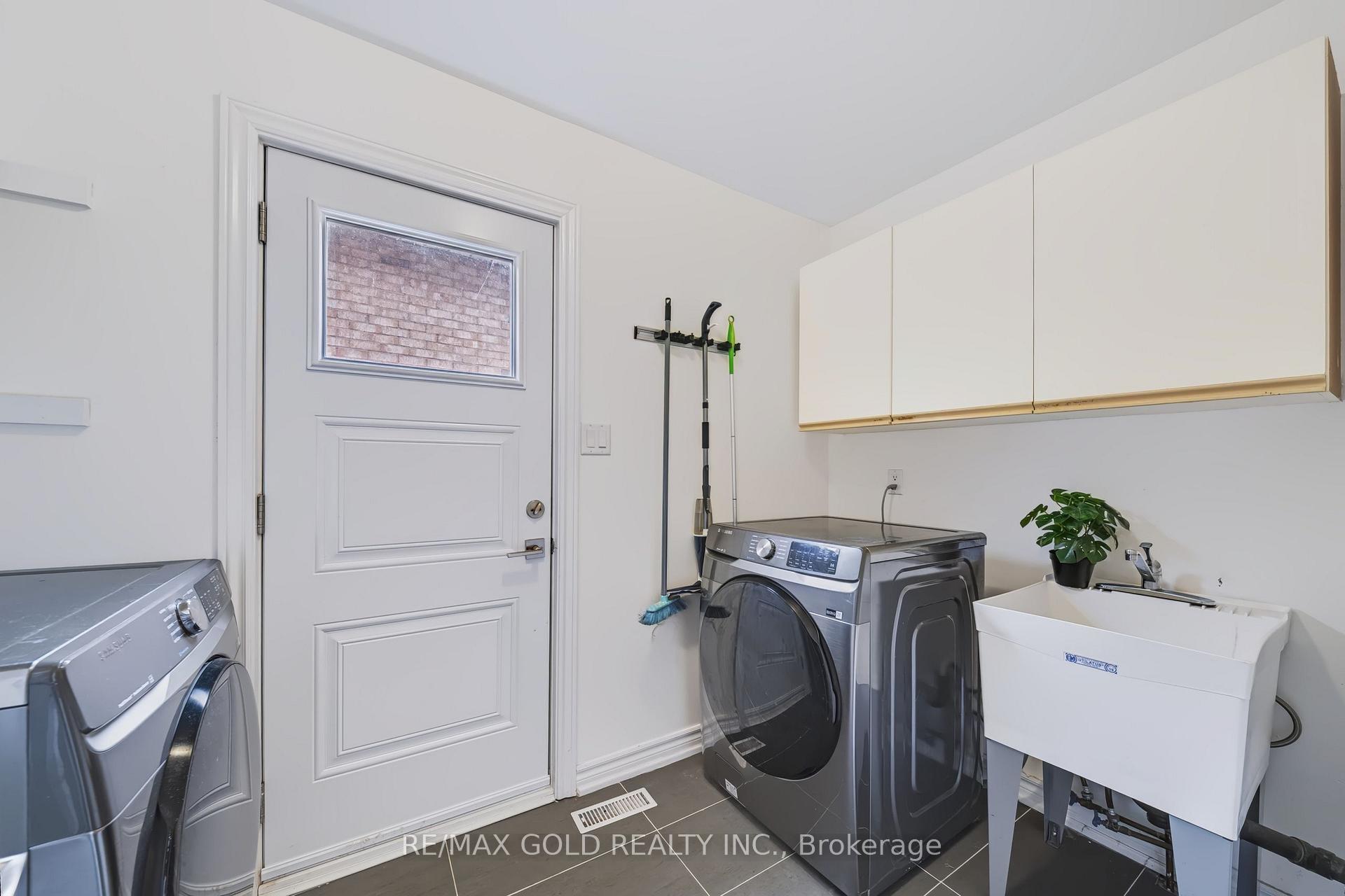 Photo 21 of 43 Golden Meadow Road, Barrie, Bayshore — HOMEH