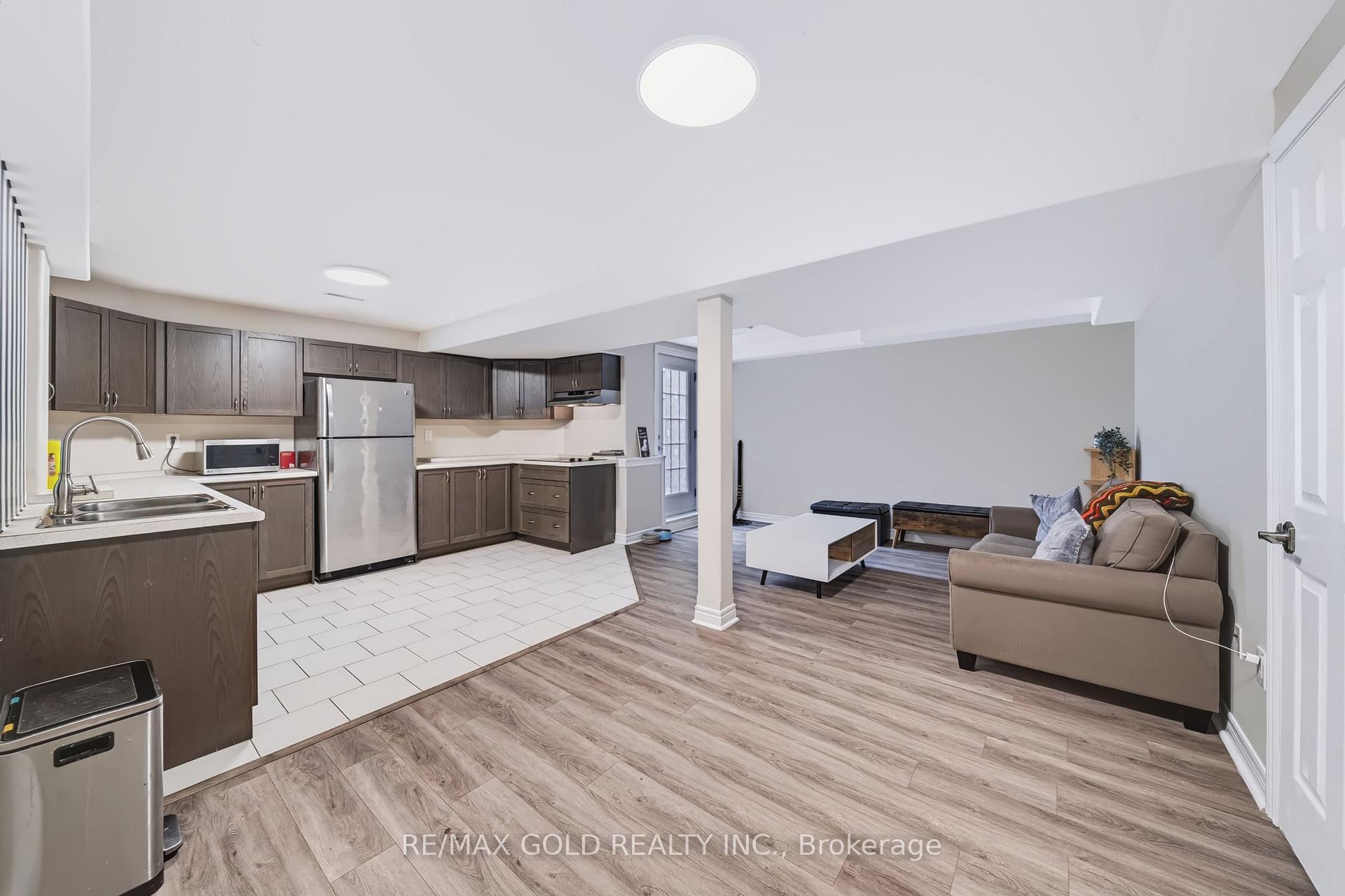 Photo 37 of 43 Golden Meadow Road, Barrie, Bayshore — HOMEH