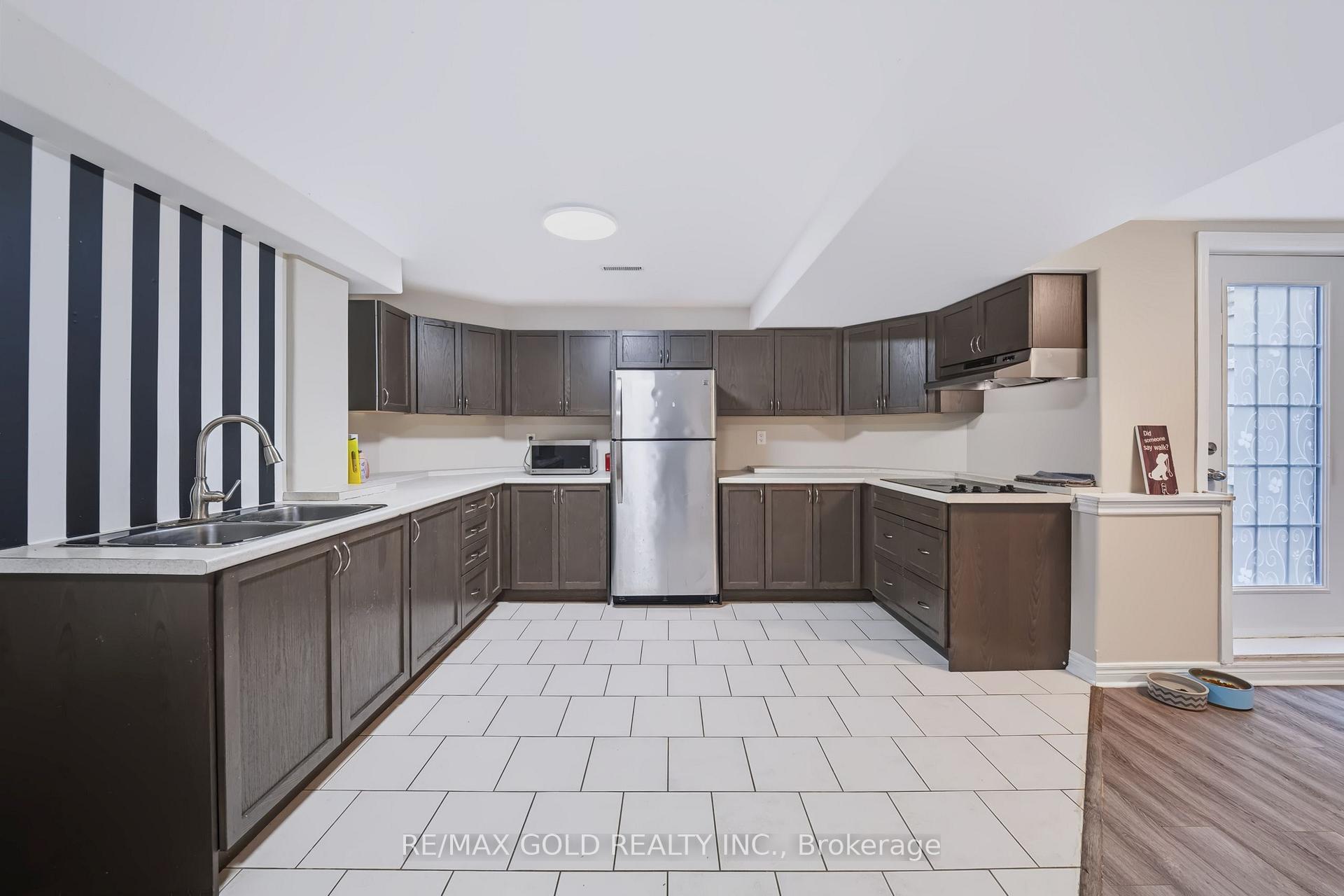 Photo 38 of 43 Golden Meadow Road, Barrie, Bayshore — HOMEH