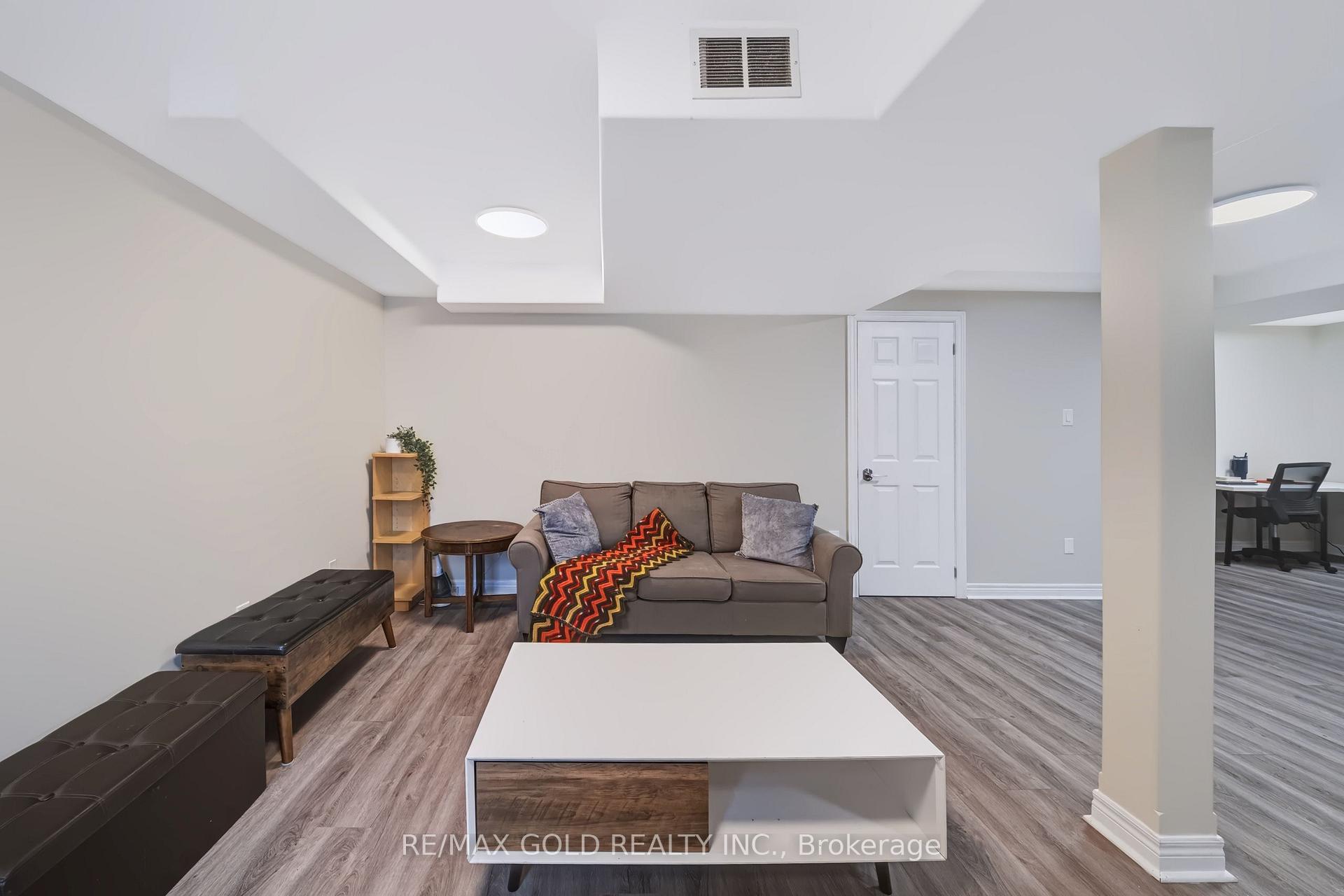 Photo 40 of 43 Golden Meadow Road, Barrie, Bayshore — HOMEH