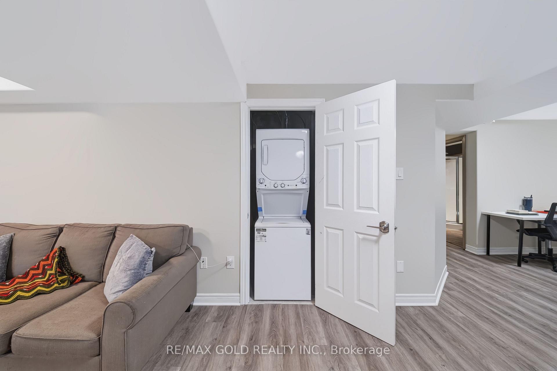 Photo 45 of 43 Golden Meadow Road, Barrie, Bayshore — HOMEH