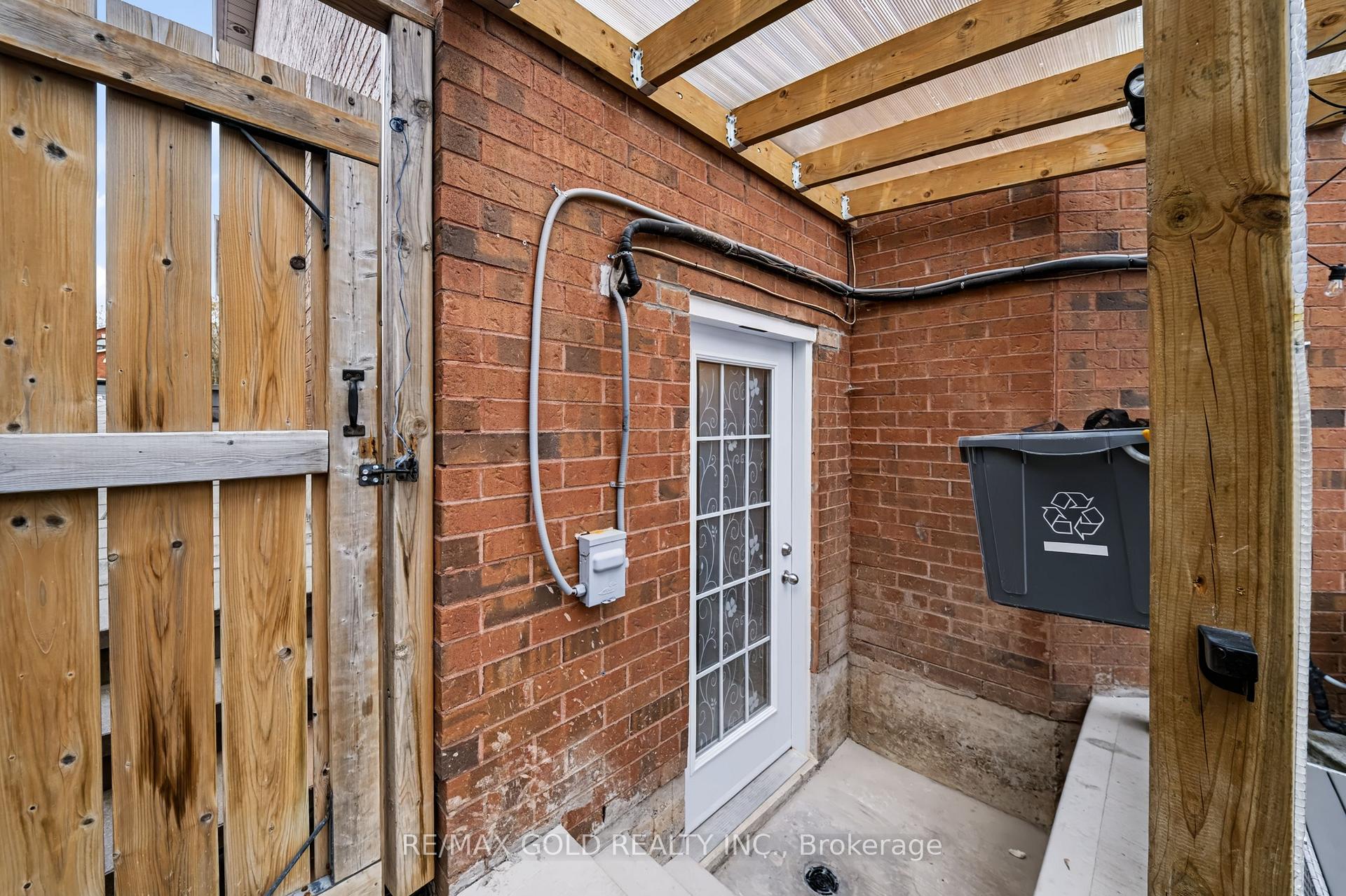 Photo 46 of 43 Golden Meadow Road, Barrie, Bayshore — HOMEH
