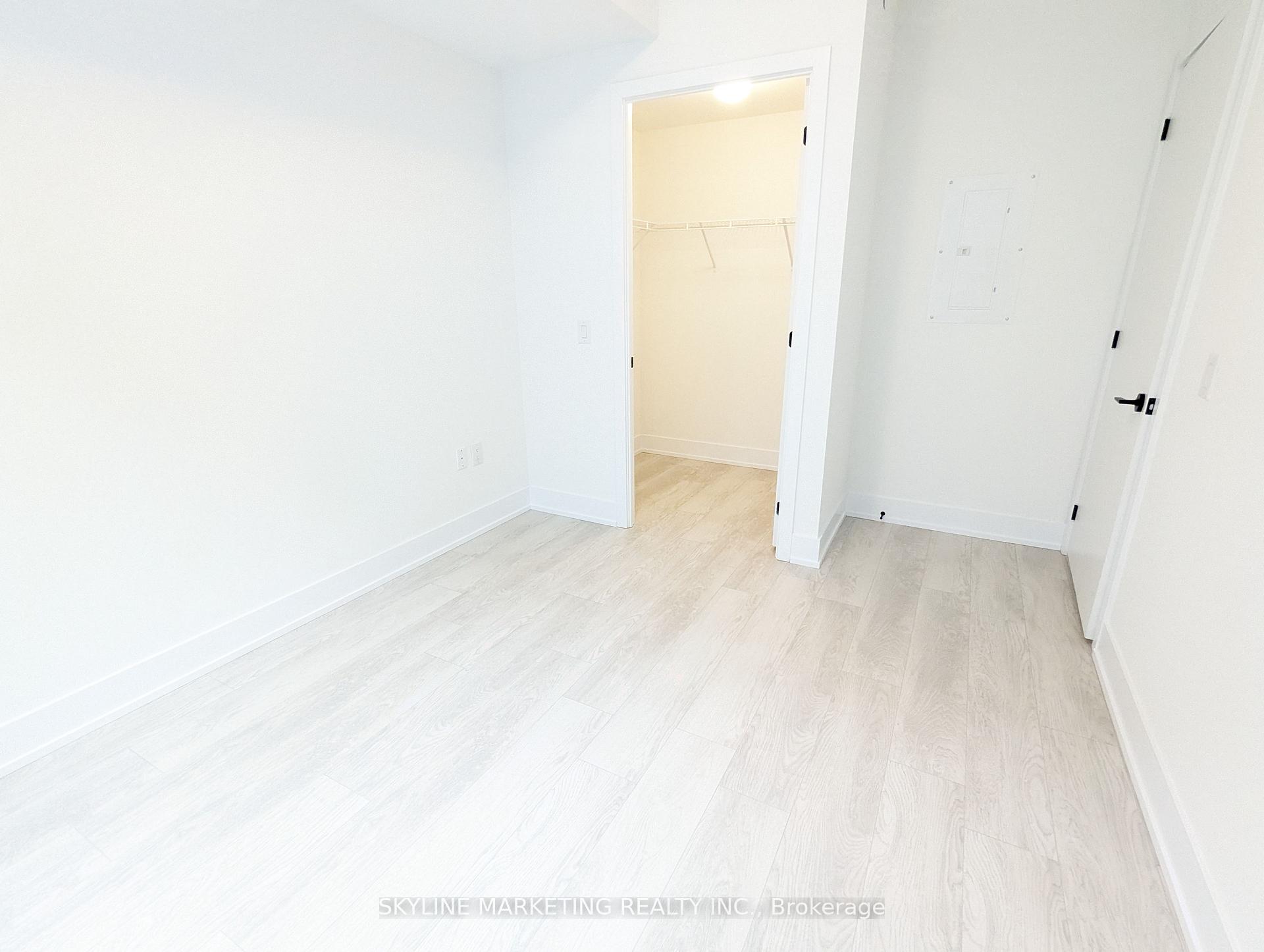 Photo 11 of Unit 327, 2450 Old Bronte Road, Oakville, Westmount — HOMEH