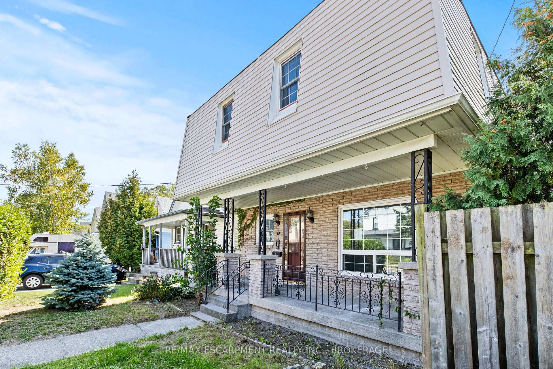 Photo 2 of Unit Upper, 15 Mccormick Street, Welland, Prince Charles — HOMEH