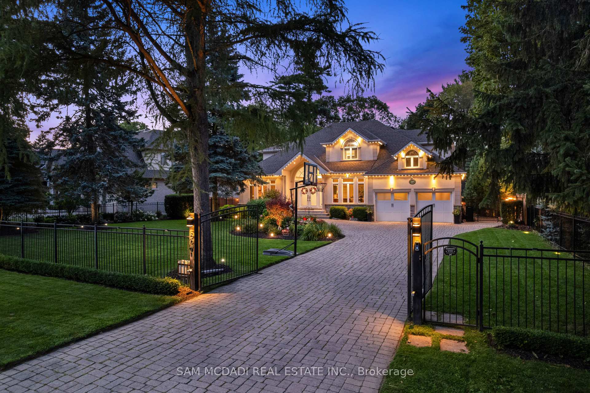 Photo of 527 Meadow Wood Road
