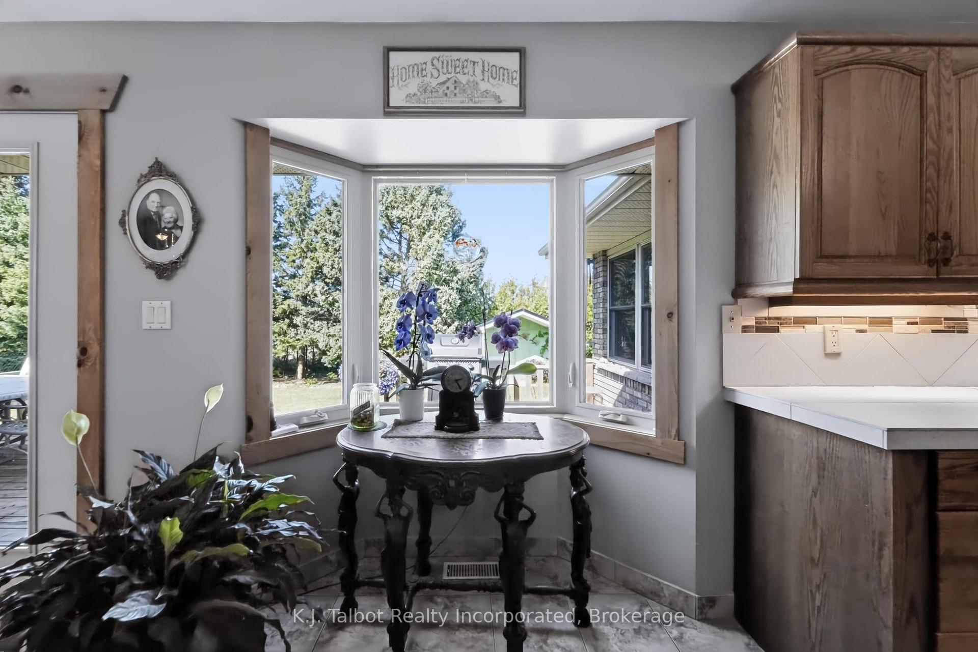 Photo 25 of 33786 Crystal Springs Road, R. R. #1, Bluewater, Bayfield — HOMEH