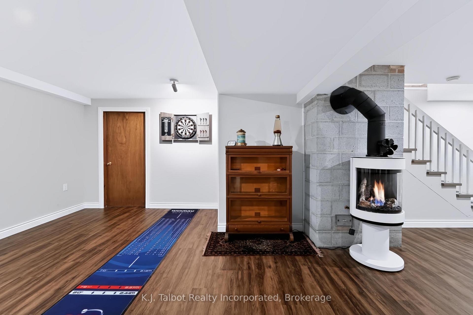 Photo 40 of 33786 Crystal Springs Road, R. R. #1, Bluewater, Bayfield — HOMEH