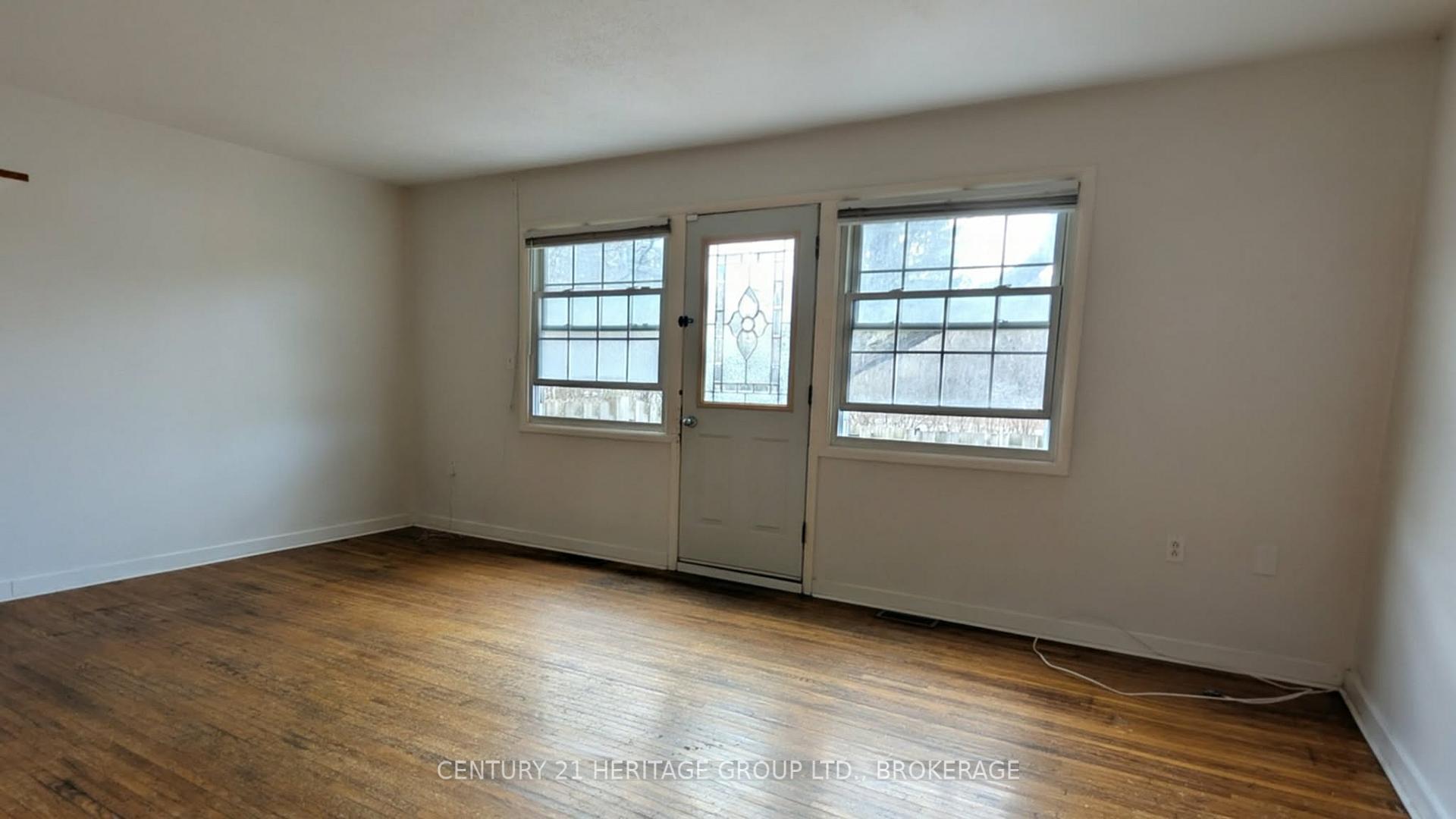 Photo 9 of Unit 5, 136 Notch Hill Road, Kingston, Central City West — HOMEH