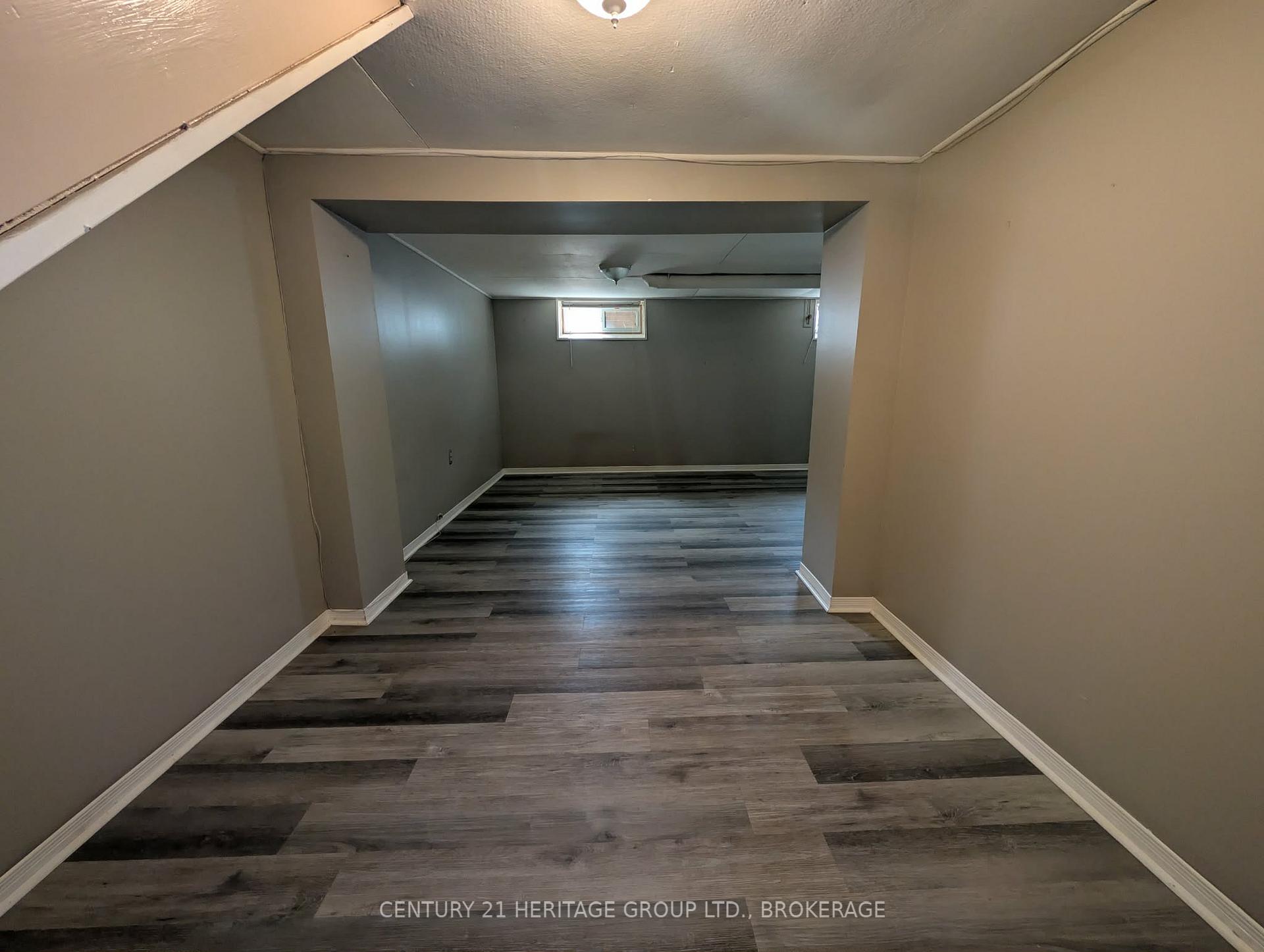 Photo 13 of Unit 5, 136 Notch Hill Road, Kingston, Central City West — HOMEH