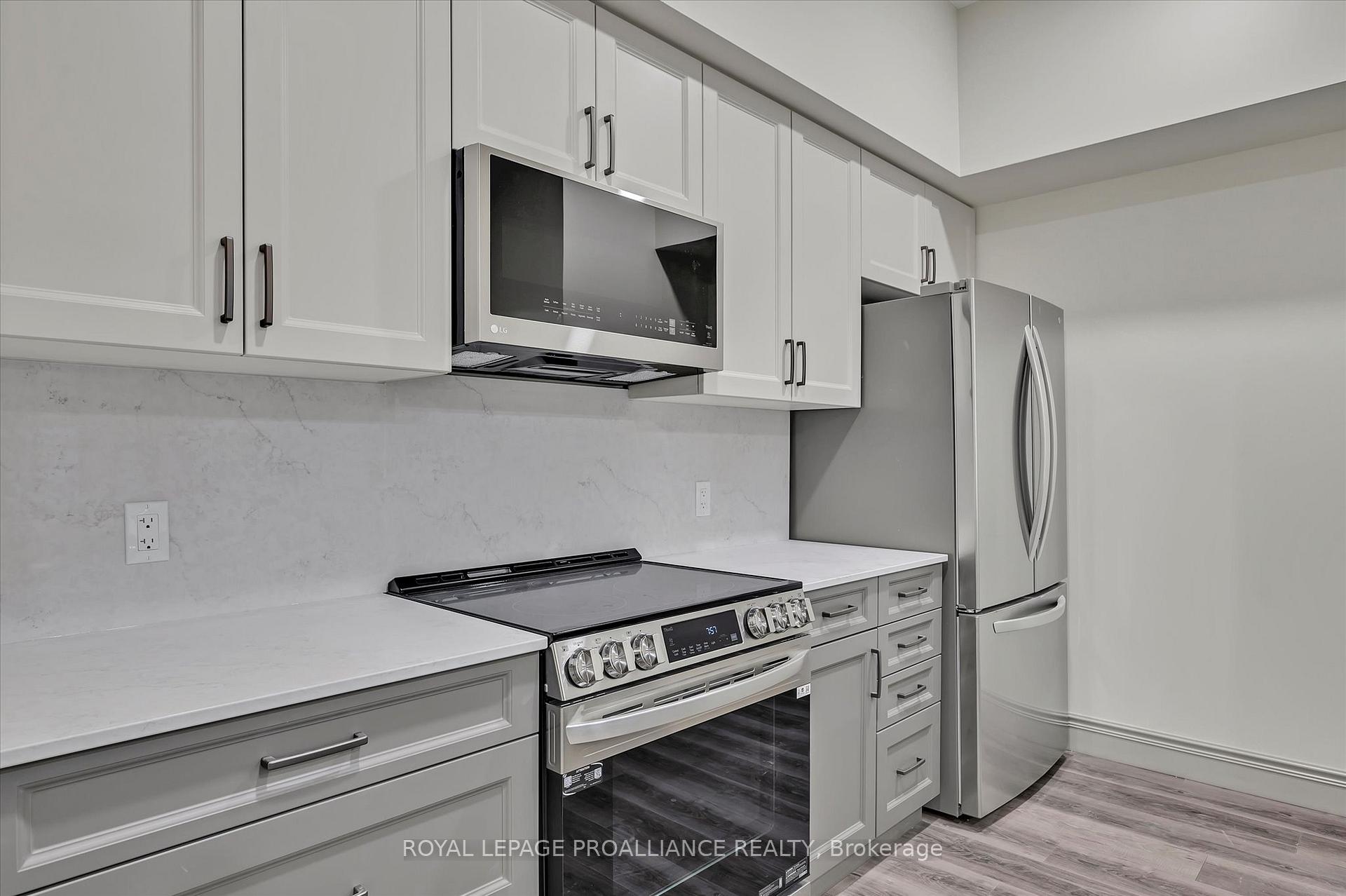 Photo 6 of Unit 1A, 380 George Street, Peterborough, Town Ward 3 — HOMEH