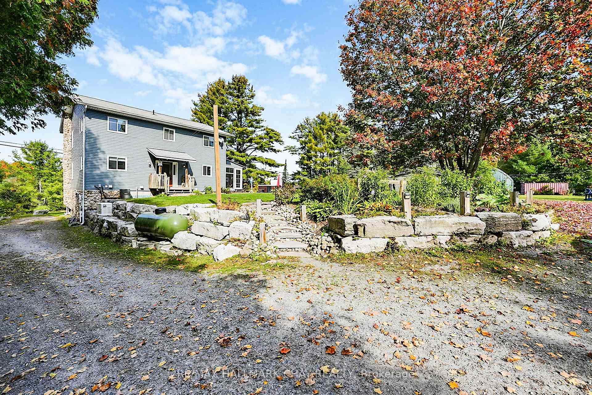 Photo 10 of 466 Beaumont Drive, Bracebridge, Muskoka (N) — HOMEH