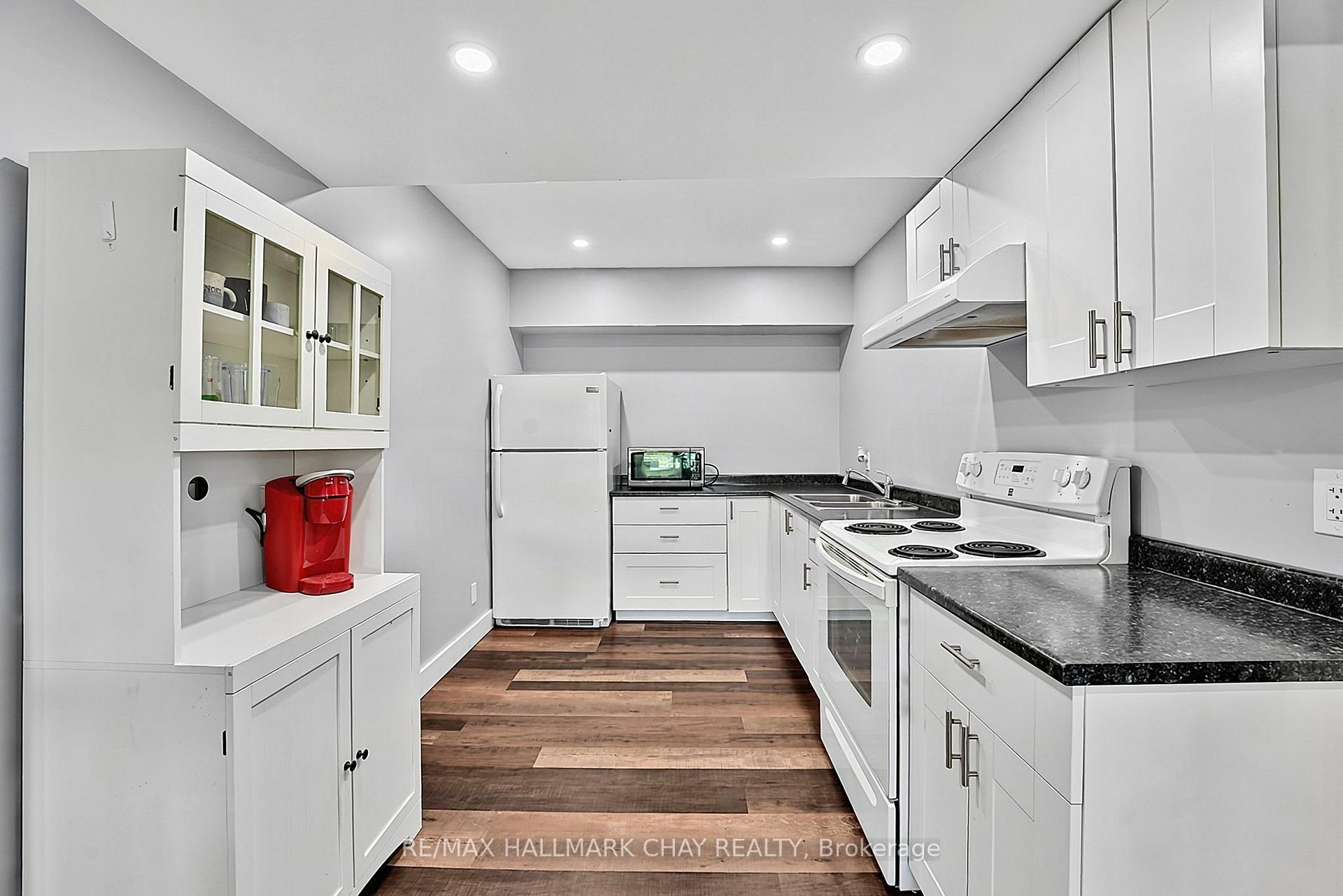 Photo 40 of 466 Beaumont Drive, Bracebridge, Muskoka (N) — HOMEH