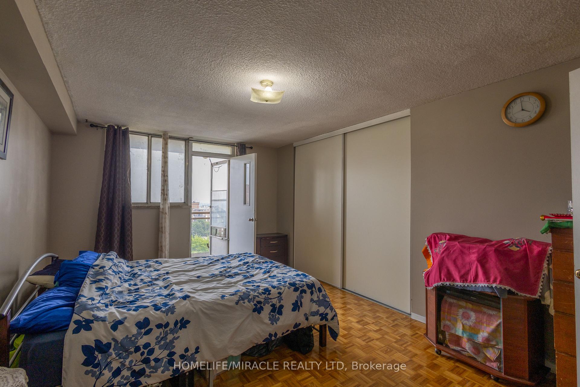 Photo 39 of Unit 1007, 49 Silverstone Drive, Etobicoke, Mount Olive-Silverstone-Jamestown — HOMEH