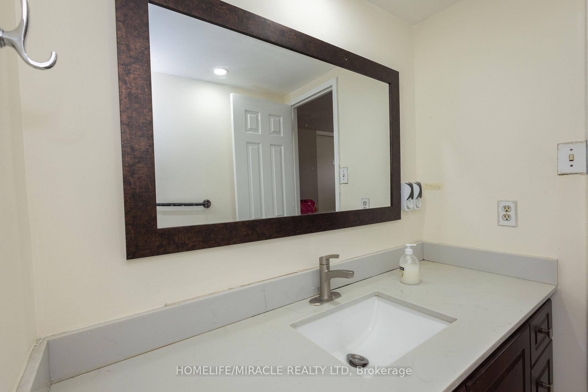 Photo 41 of Unit 1007, 49 Silverstone Drive, Etobicoke, Mount Olive-Silverstone-Jamestown — HOMEH