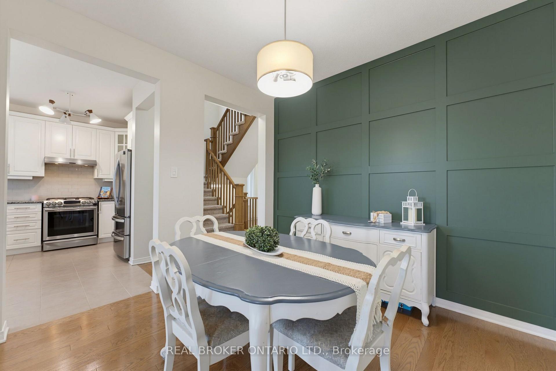 Photo 9 of 76 Tapadero Avenue, Ottawa, Kanata - Emerald Meadows/Trailwest — HOMEH