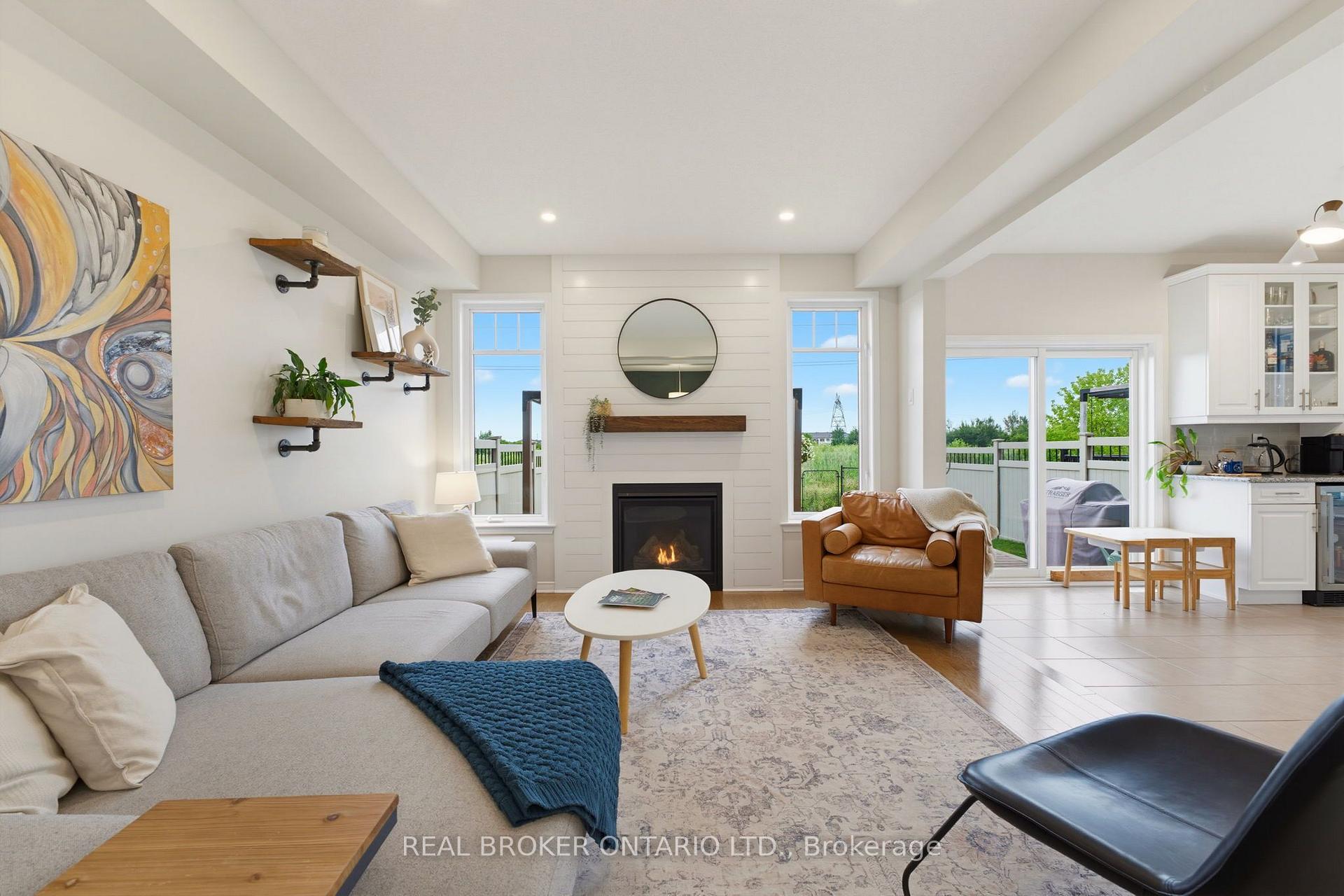 Photo 12 of 76 Tapadero Avenue, Ottawa, Kanata - Emerald Meadows/Trailwest — HOMEH