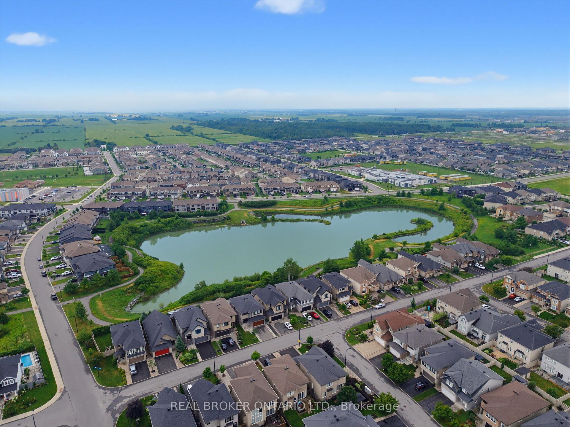 Photo 38 of 76 Tapadero Avenue, Ottawa, Kanata - Emerald Meadows/Trailwest — HOMEH