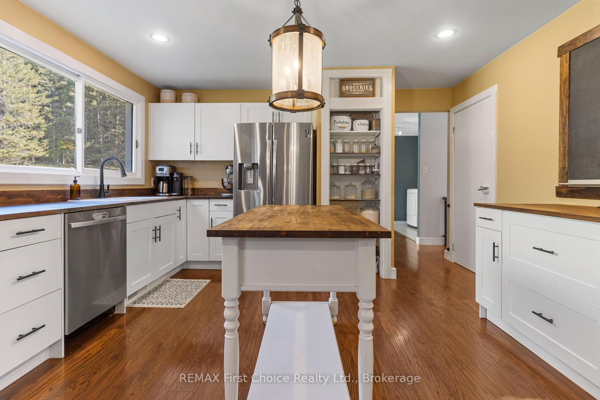 Photo 10 of 1598 Harstone Road, O'Connor, TB-80 — HOMEH