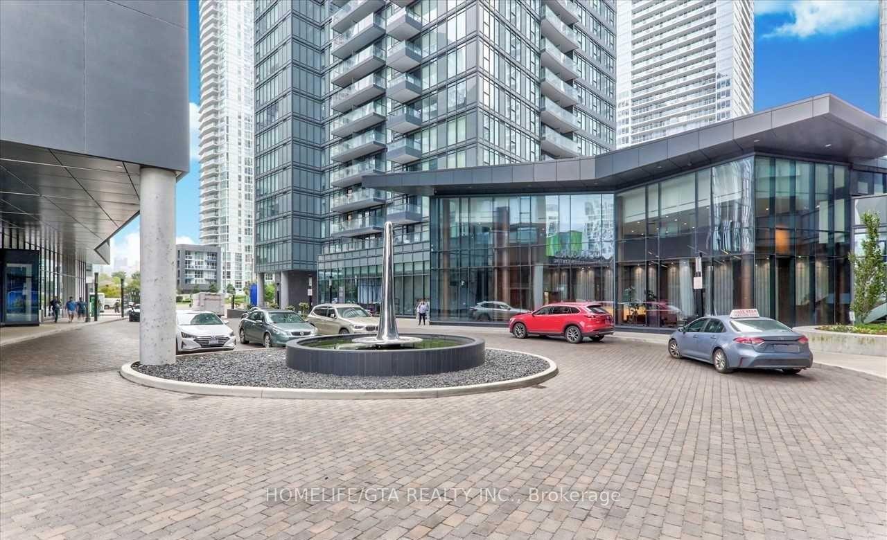 Photo 3 of Unit 2305, 70 Queens Wharf Road, Toronto, Waterfront Communities — HOMEH