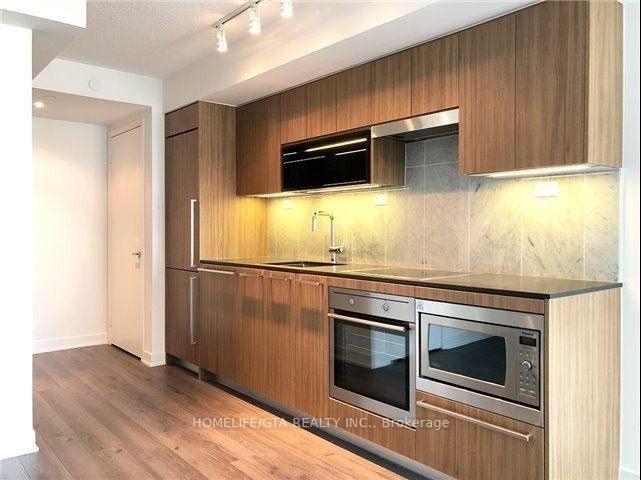 Photo 8 of Unit 2305, 70 Queens Wharf Road, Toronto, Waterfront Communities — HOMEH
