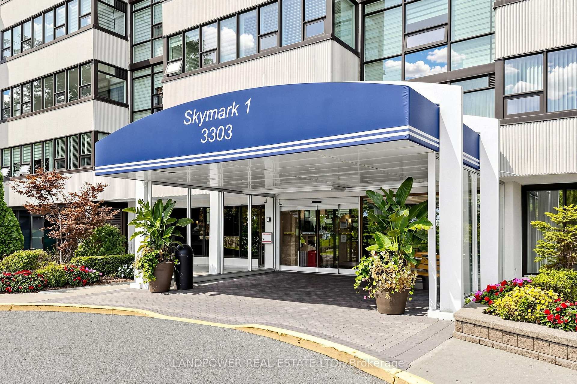 Photo of Unit 1407, 3303 Don Mills Road