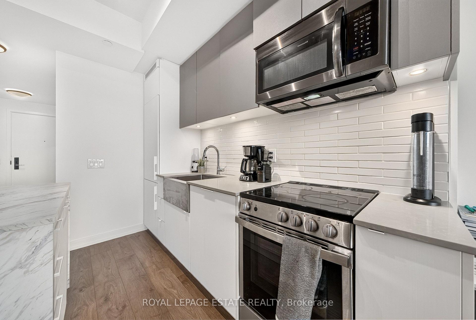 Photo 12 of Unit 626, 270 Dufferin Street, Toronto, South Parkdale — HOMEH