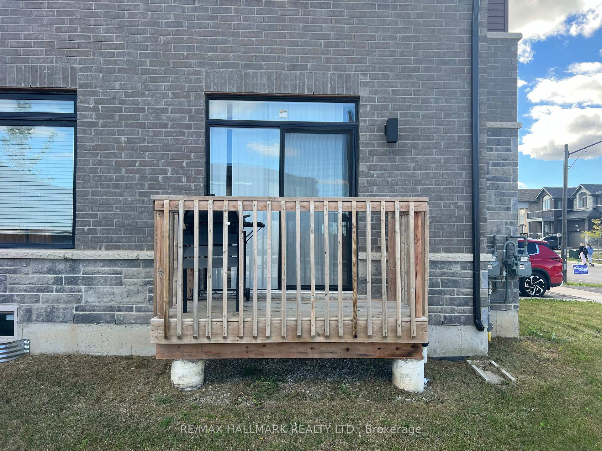 Photo 13 of 185 Longboat Run W, Brantford, Empire South — HOMEH
