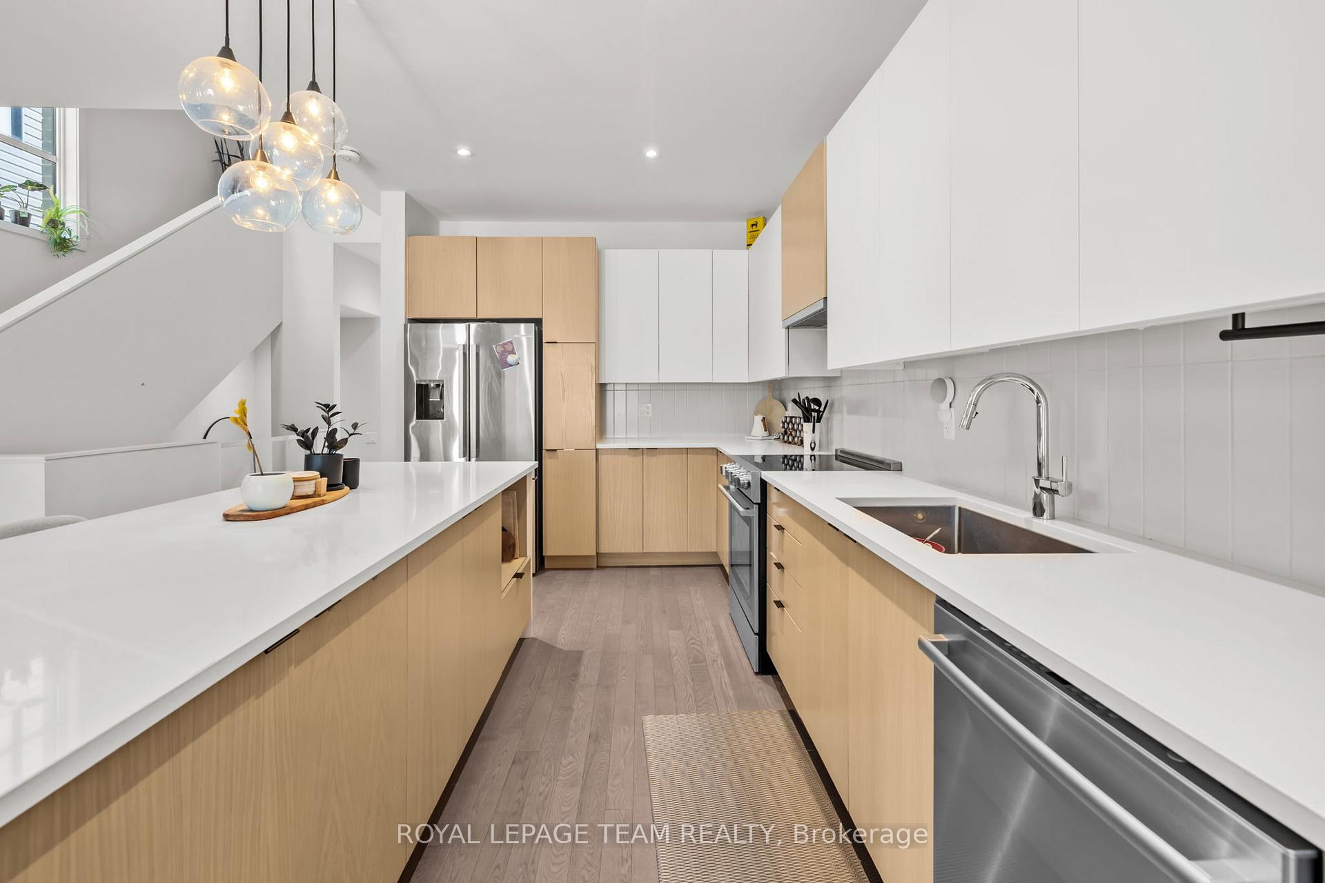 Photo 6 of 978 Acoustic Way, Ottawa, Riverside South/Gloucester Glen — HOMEH
