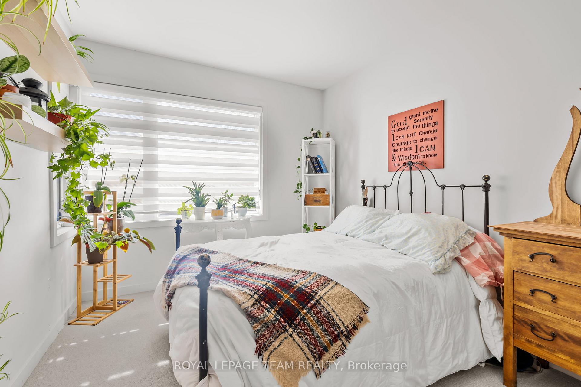 Photo 16 of 978 Acoustic Way, Ottawa, Riverside South/Gloucester Glen — HOMEH