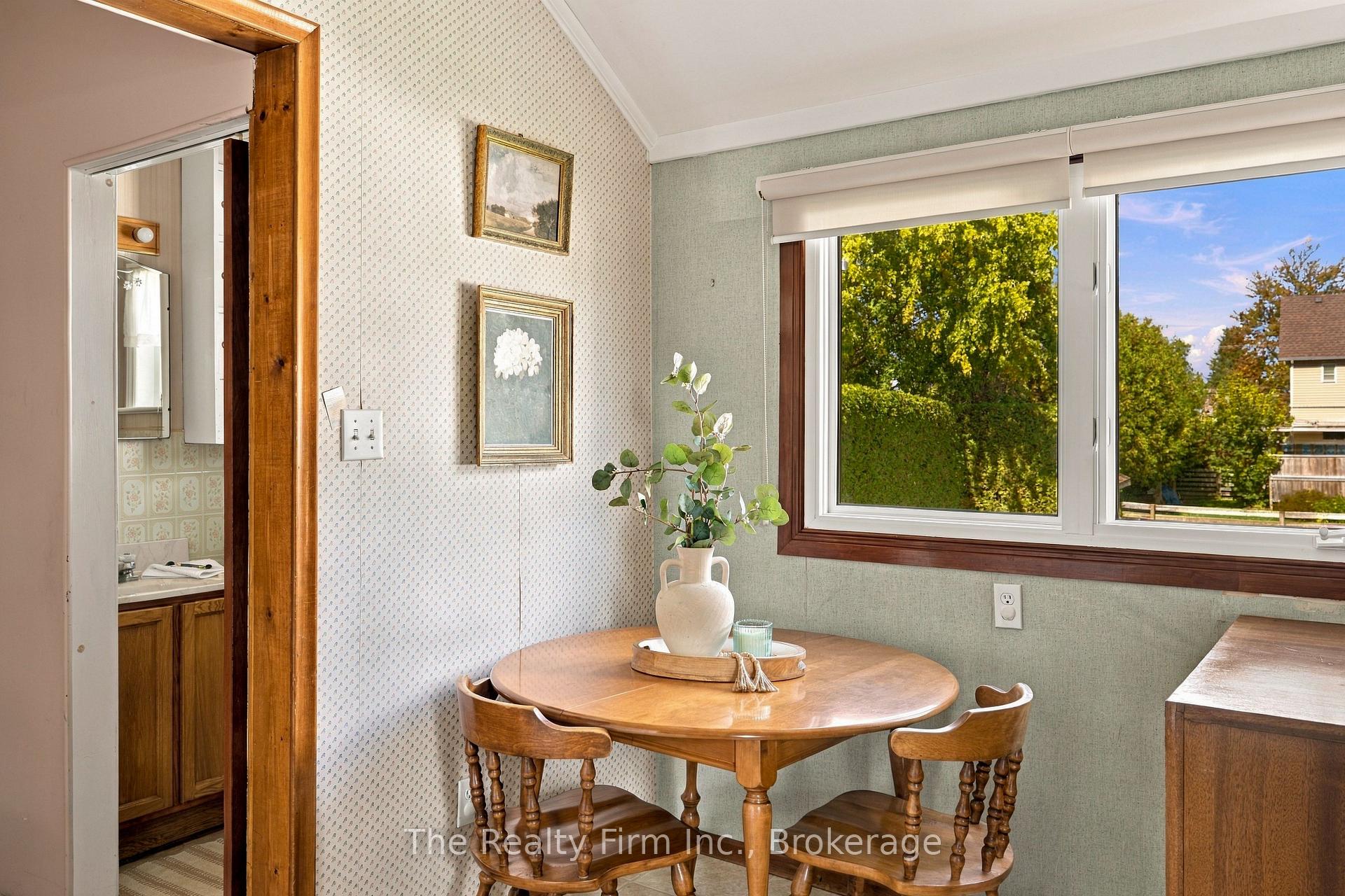 Photo 16 of 76 John Street, Zorra, Embro — HOMEH