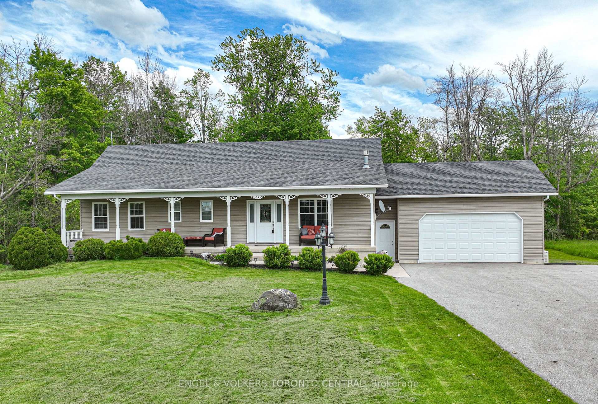 Front of 3516 Kirkfield Road