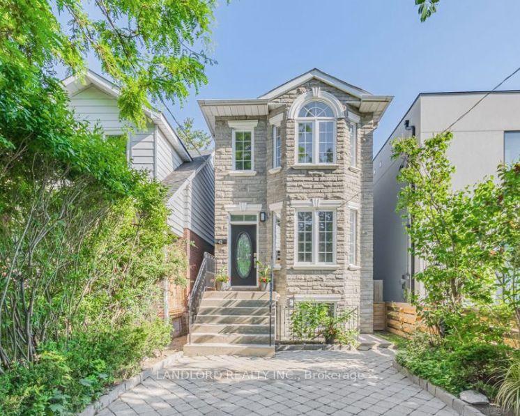 Photo of Unit Lower, 41 Aldwych Avenue