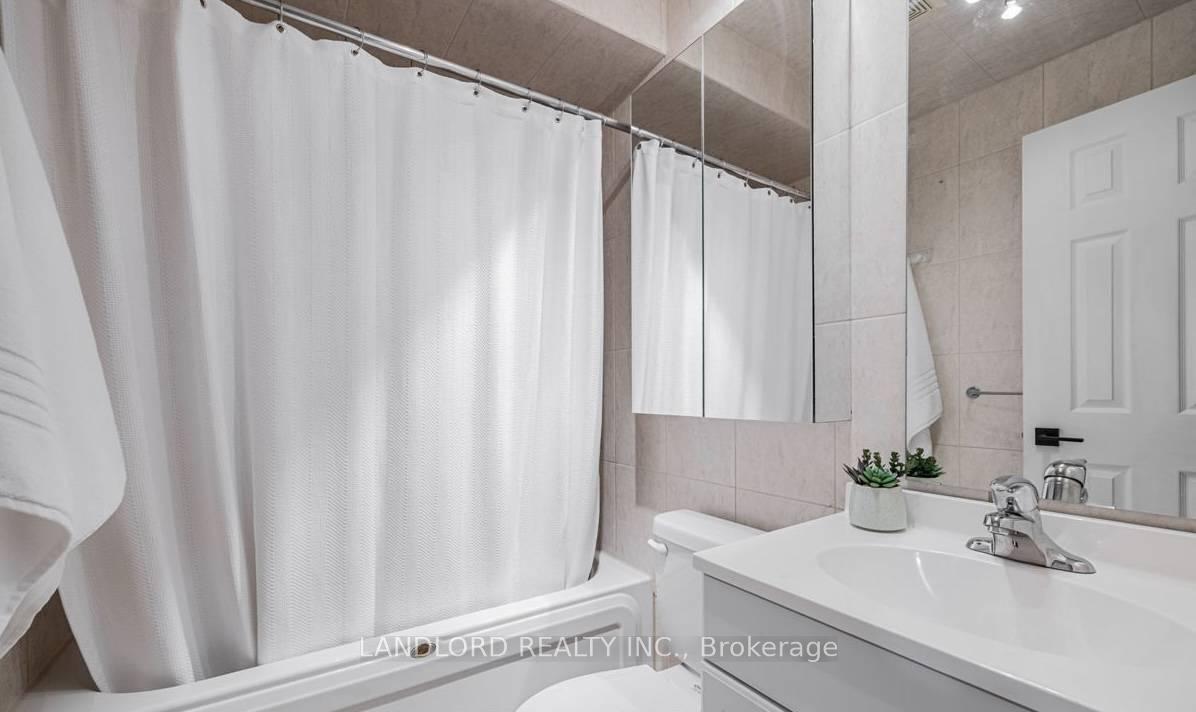 Photo 2 of Unit Lower, 41 Aldwych Avenue, Toronto, Danforth Village-East York — HOMEH