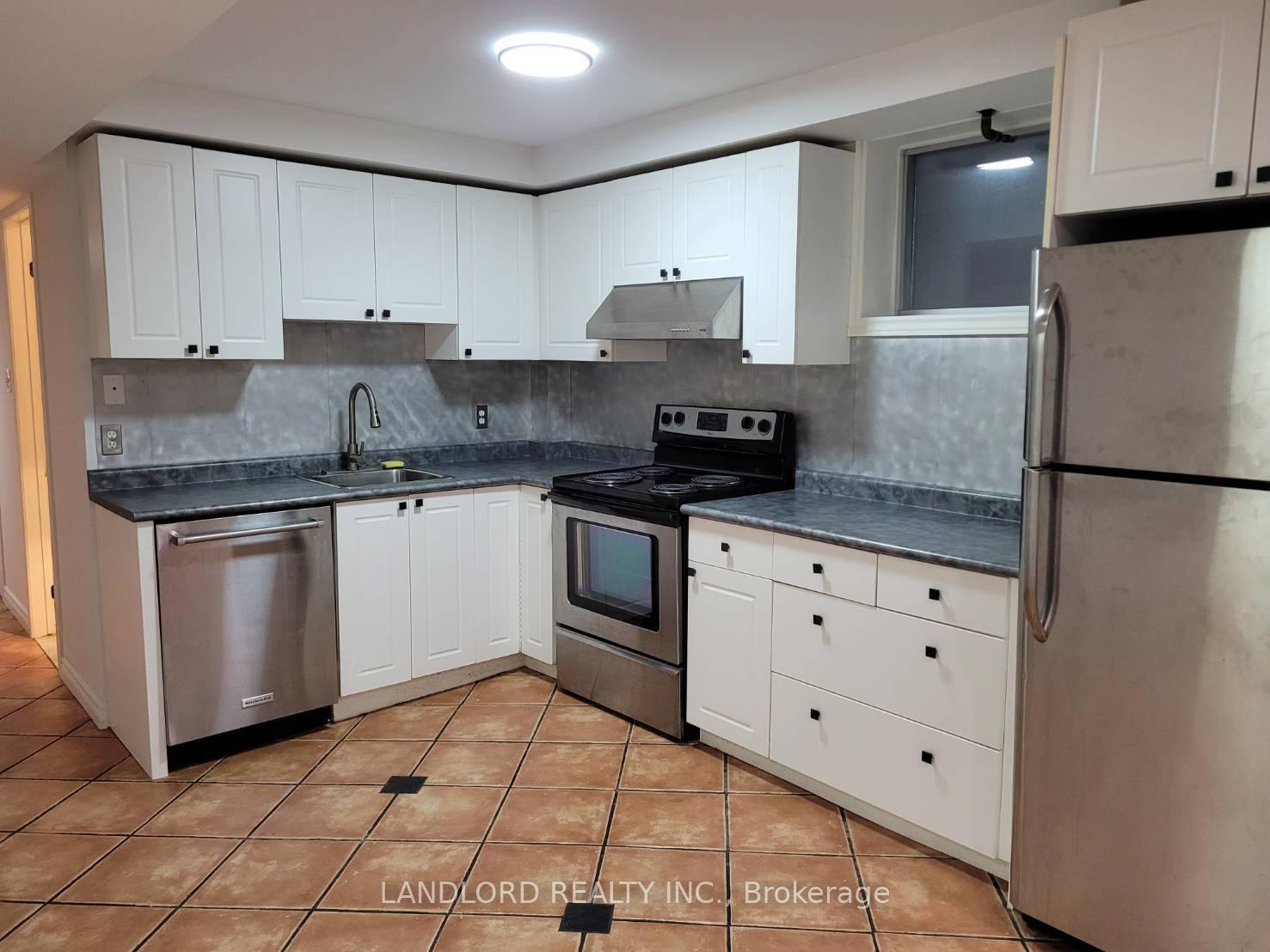 Photo 10 of Unit Lower, 41 Aldwych Avenue, Toronto, Danforth Village-East York — HOMEH