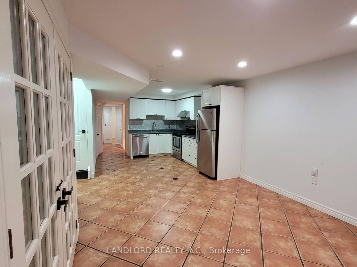 Photo 9 of Unit Lower, 41 Aldwych Avenue, Toronto, Danforth Village-East York — HOMEH