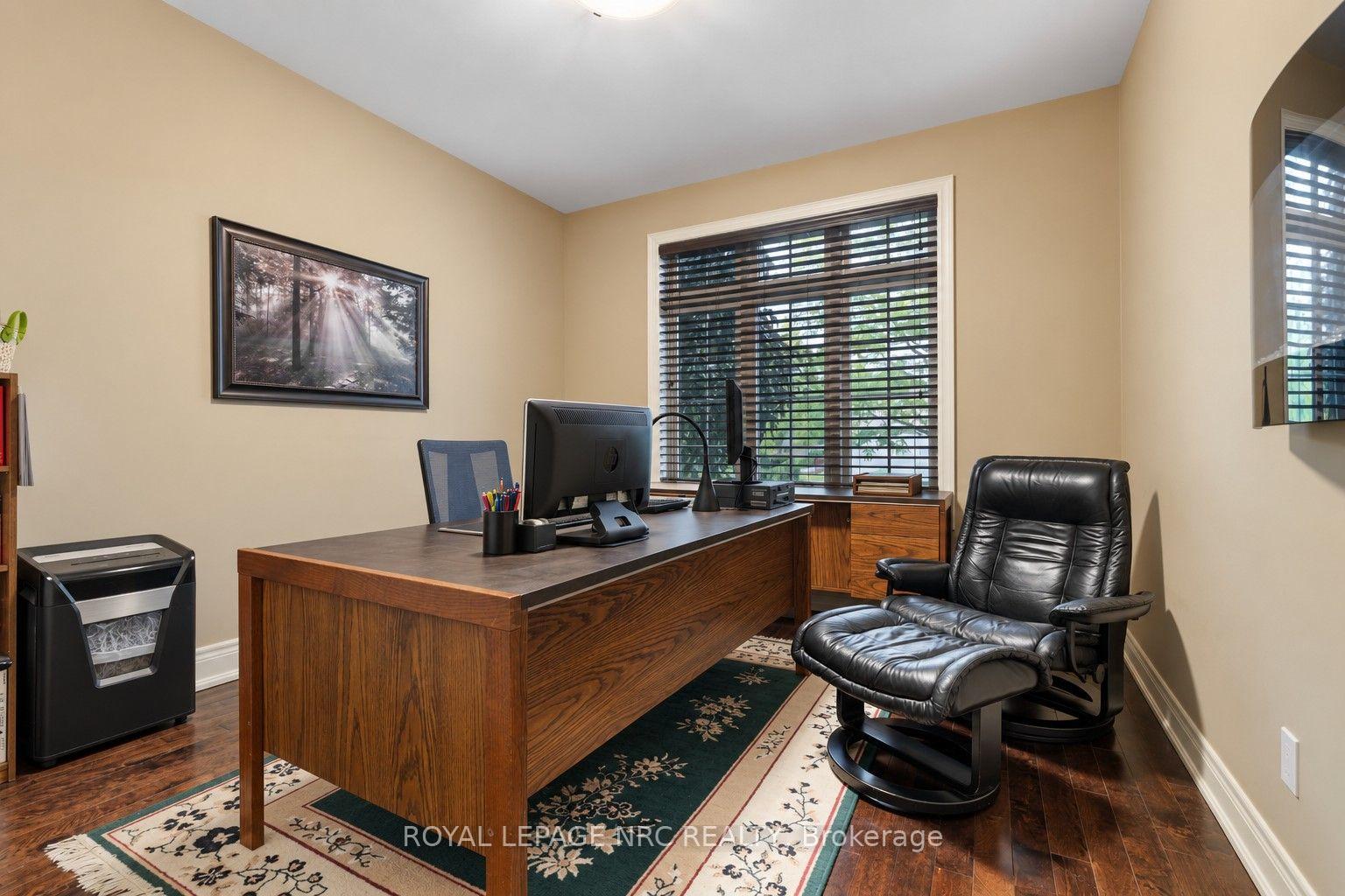 Photo 30 of 295 Creekside Drive, Welland, Coyle Creek — HOMEH