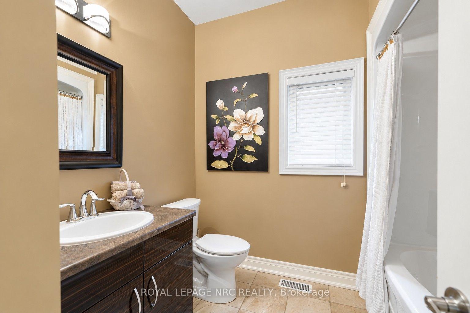 Photo 31 of 295 Creekside Drive, Welland, Coyle Creek — HOMEH